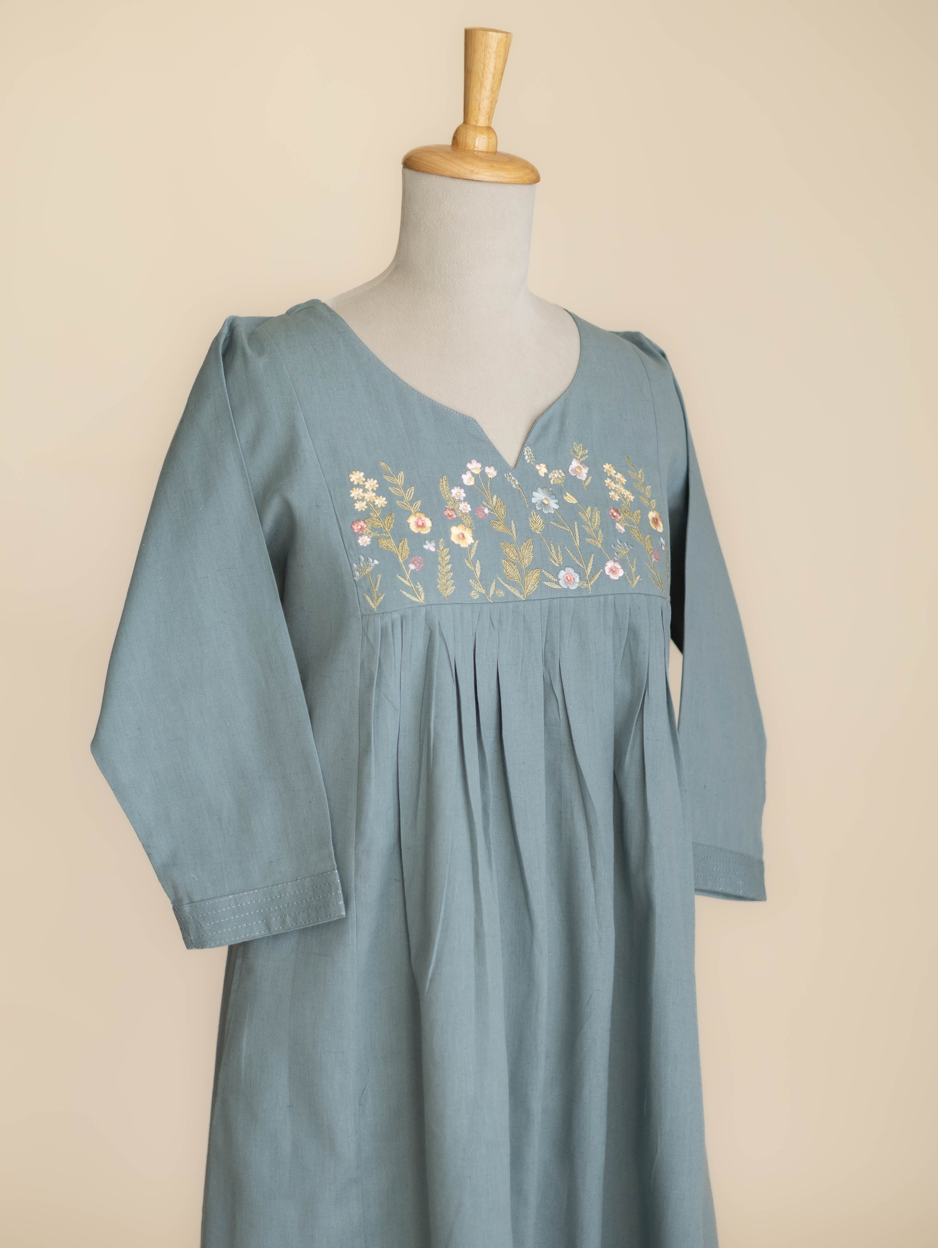Heera Cotton Flax Embroidered A-Line Kurta