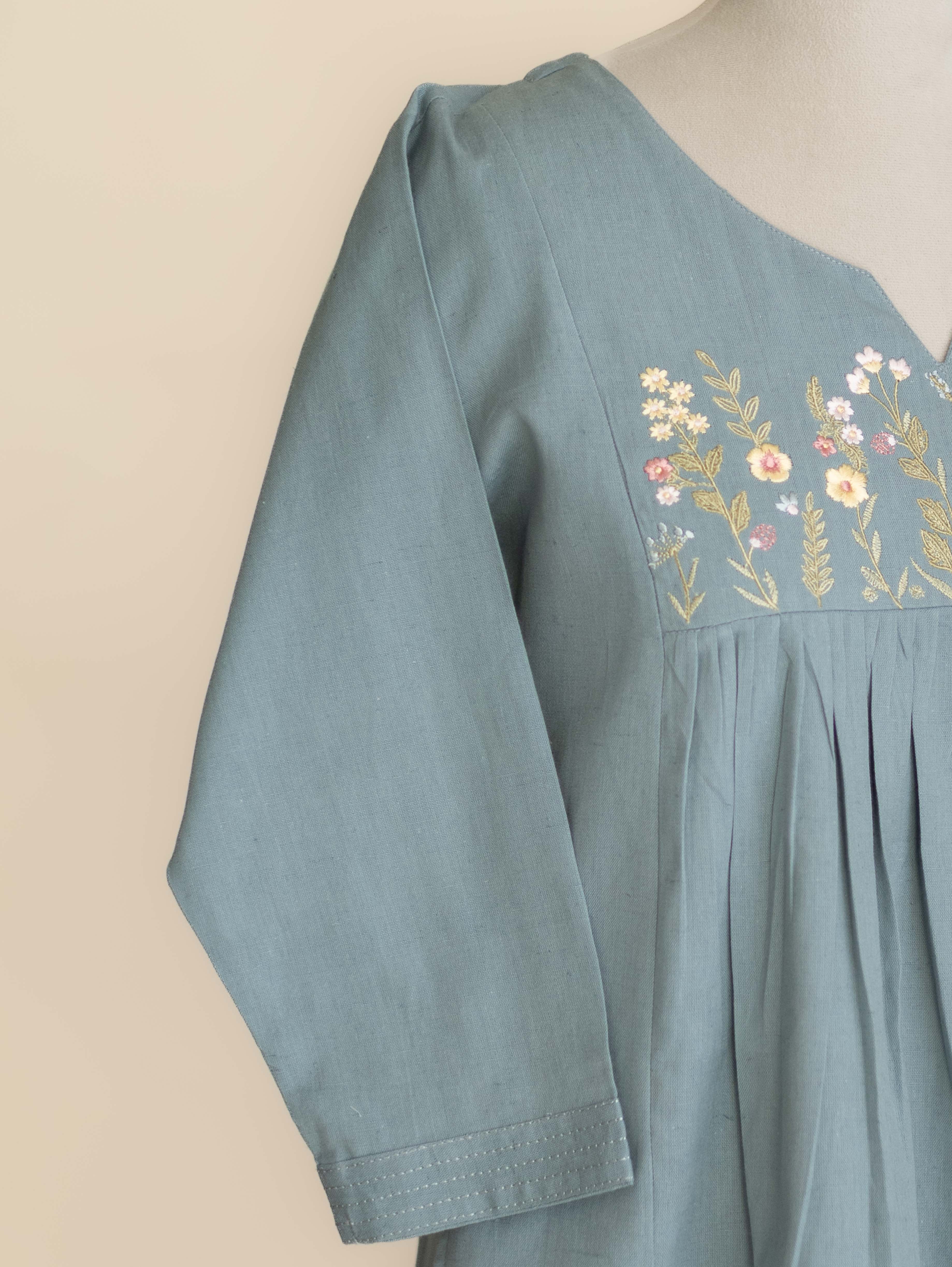 Heera Cotton Flax Embroidered A-Line Kurta