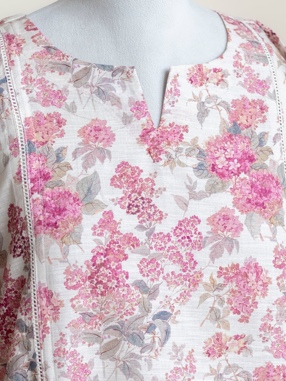 Hessa Cotton Digital Printed Straight Kurta