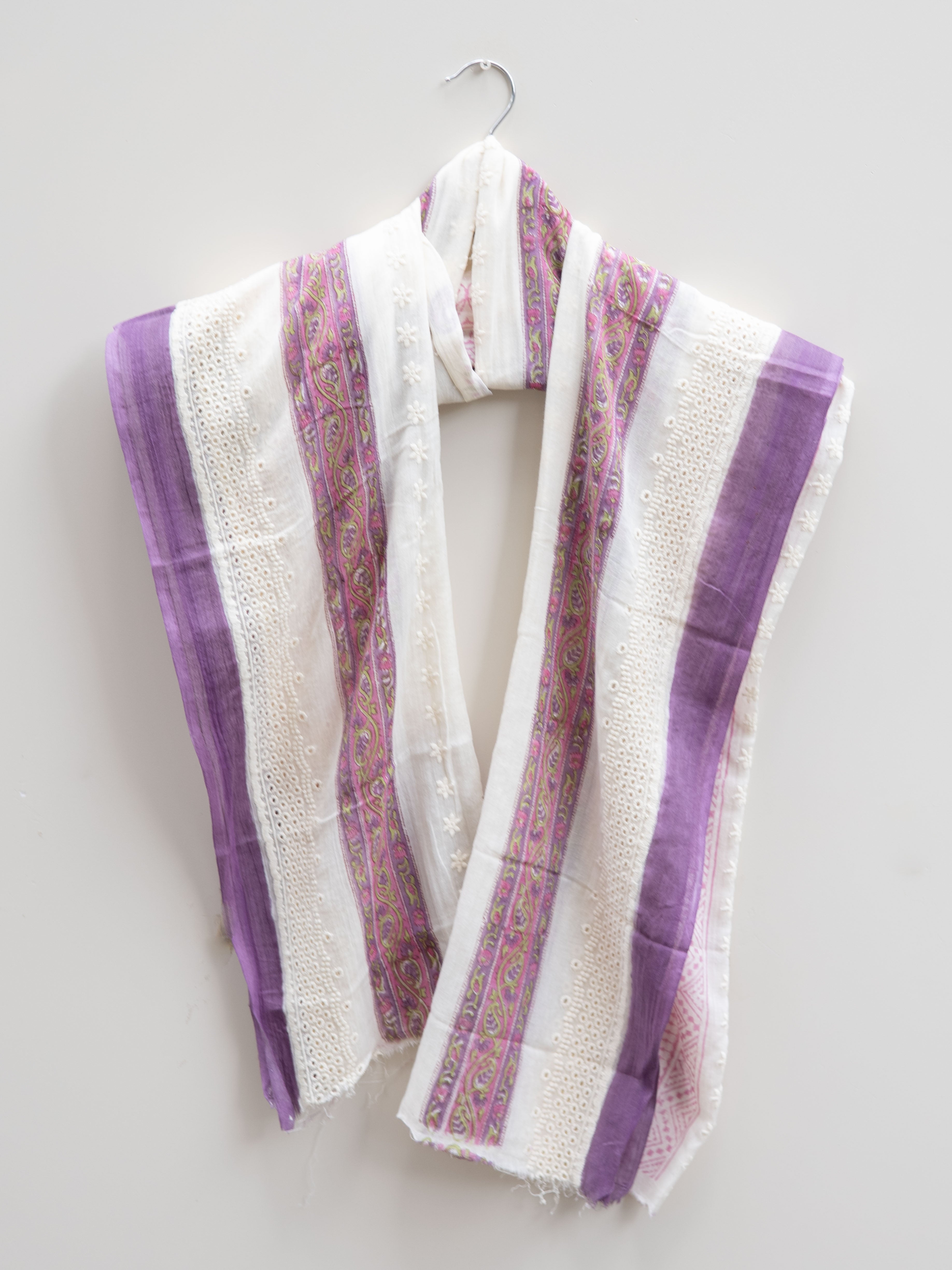 Cotton block printed dupatta