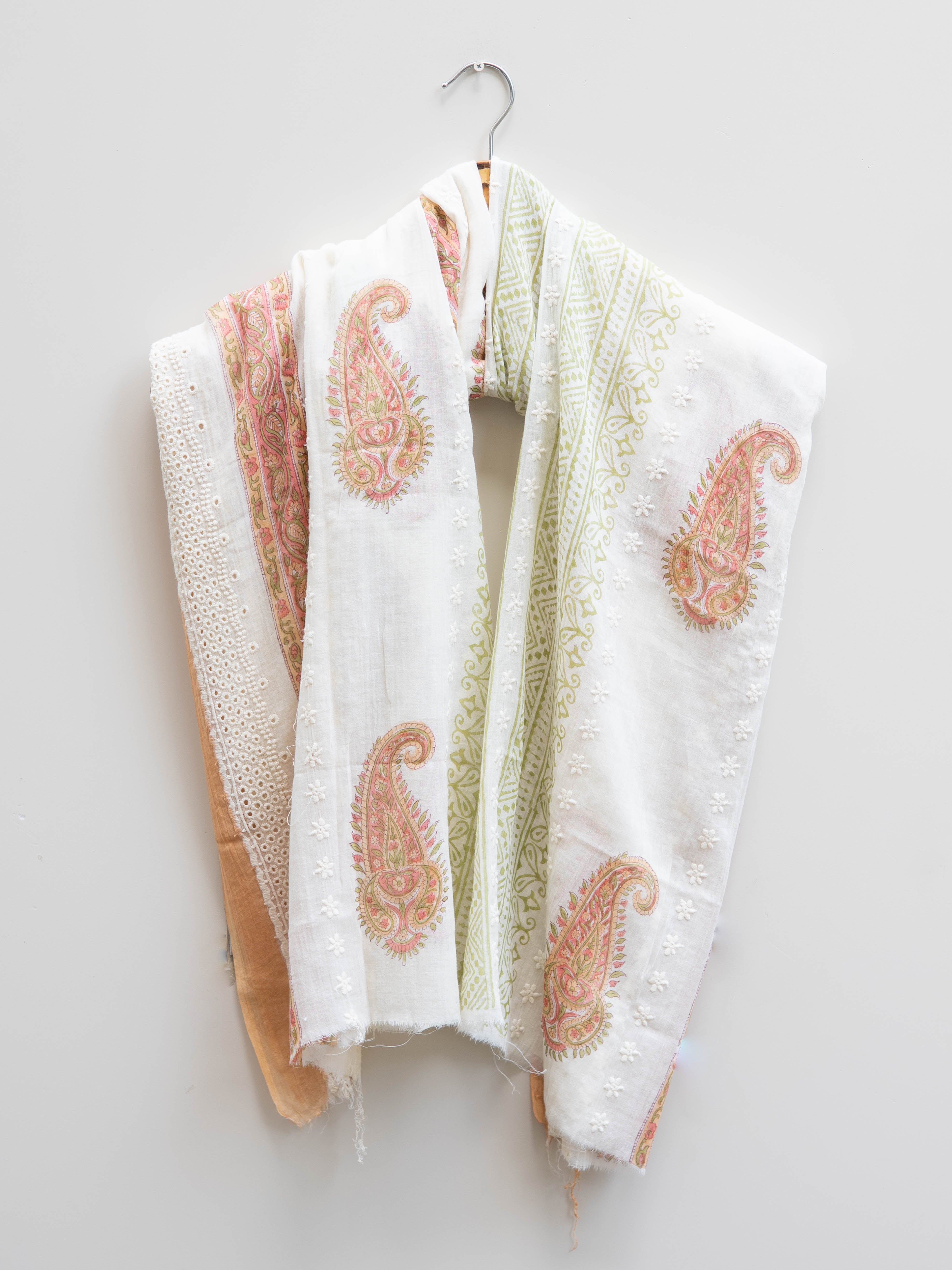 Cotton block printed dupatta