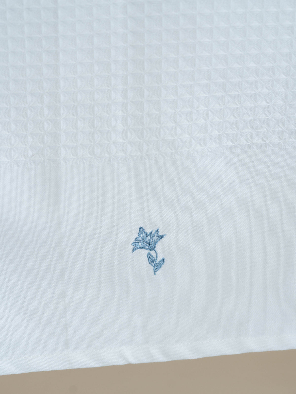 Manya Cotton Embroidered Bath Towel