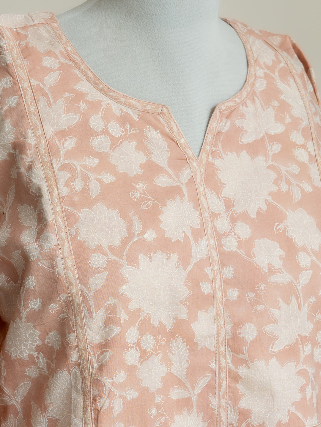 Iraya Cotton Block Printed Straight Kurta