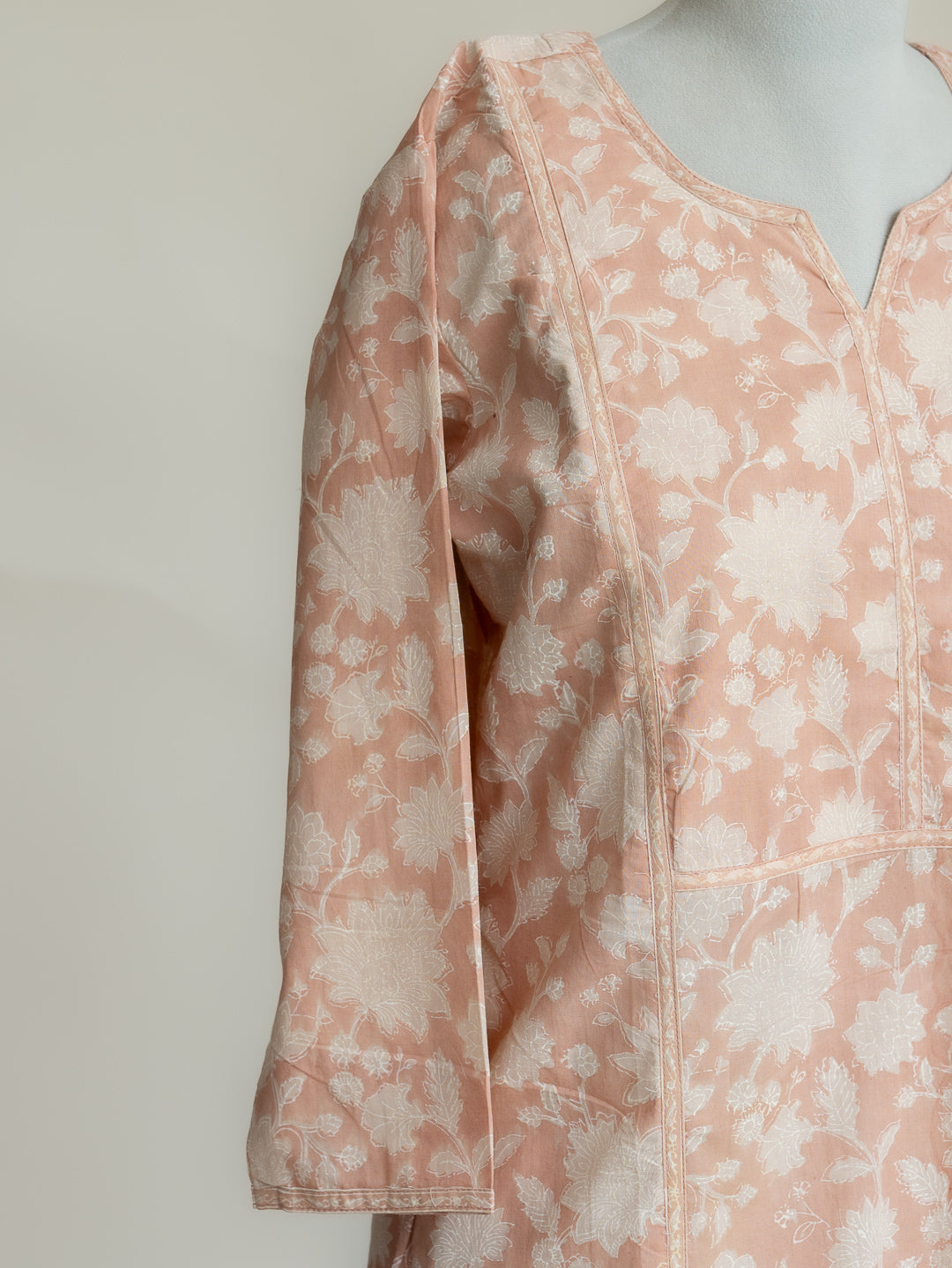 Iraya Cotton Block Printed Straight Kurta