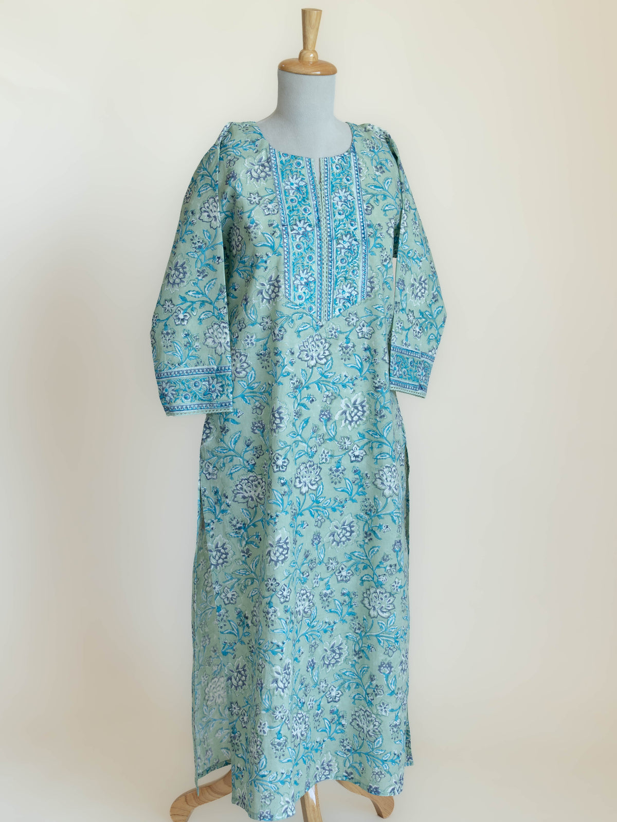 Febin Cotton Block Printed Straight Kurta