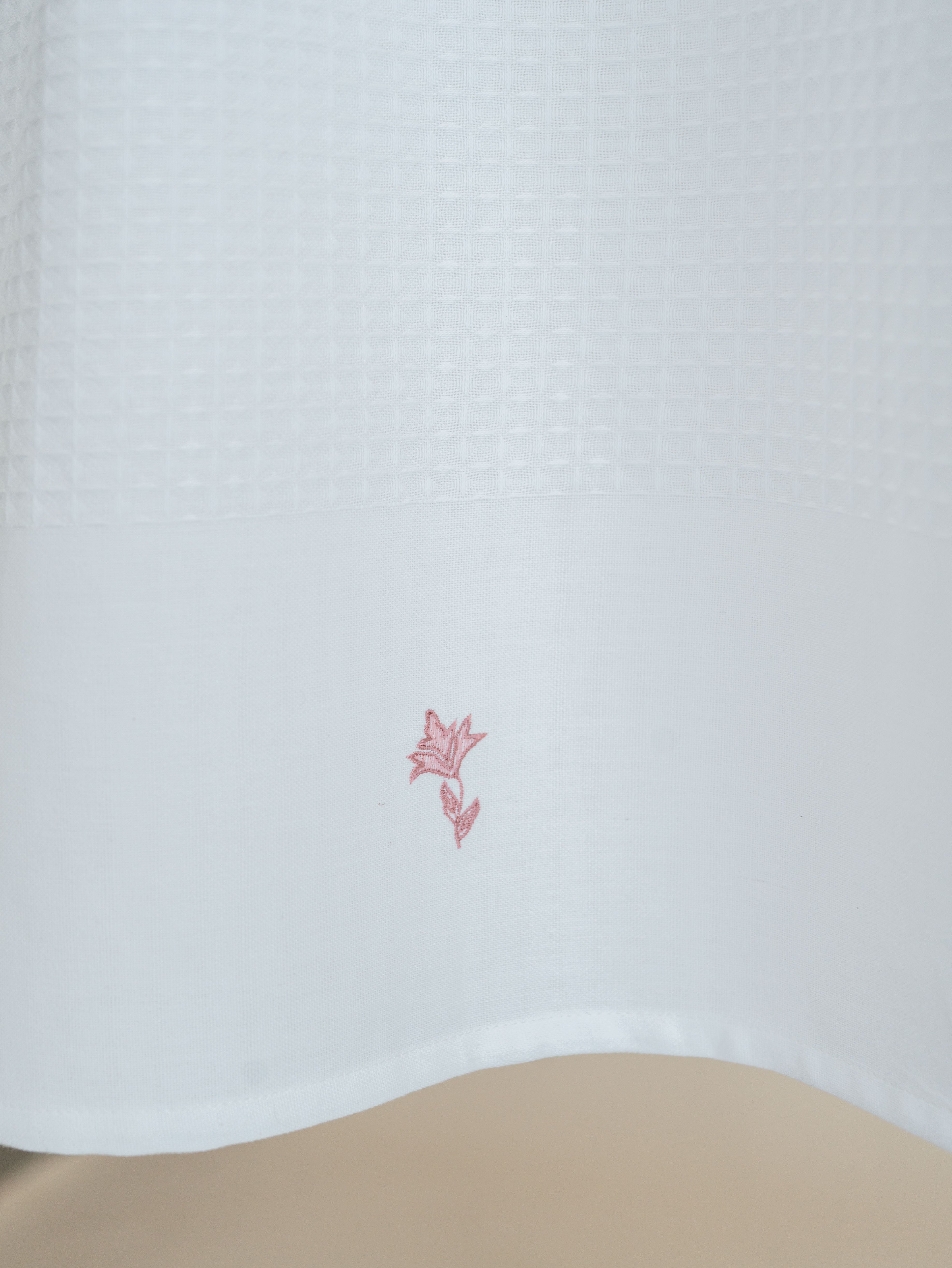 Haya Cotton Embroidered Bath Towel