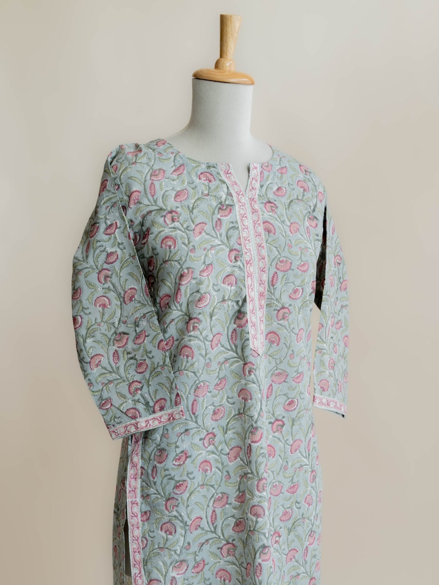 Aashna Cotton Block Printed Straight Kurta - AINA