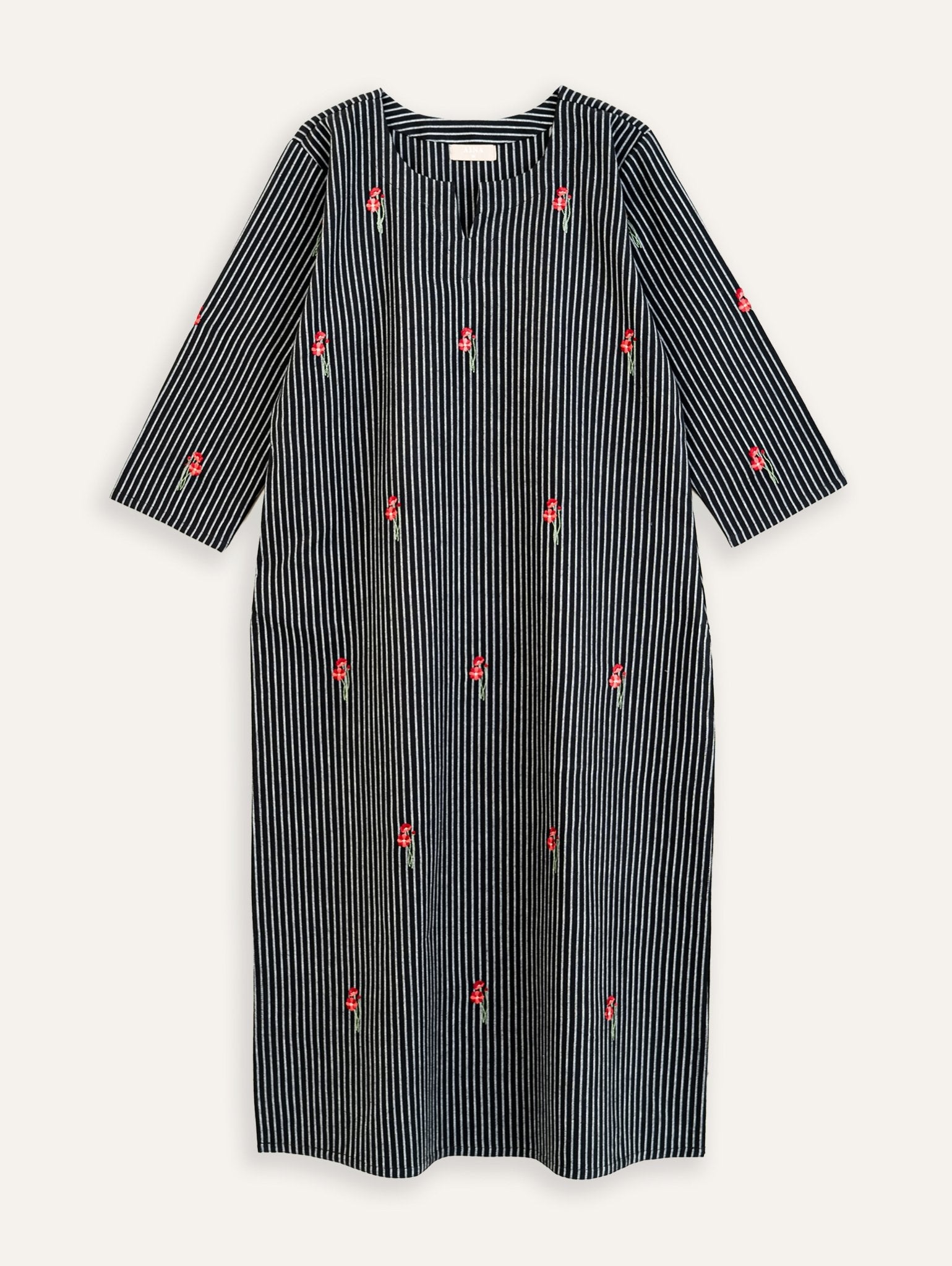 Afrah Cotton Handloom Embroidered Straight Kurta - AINA