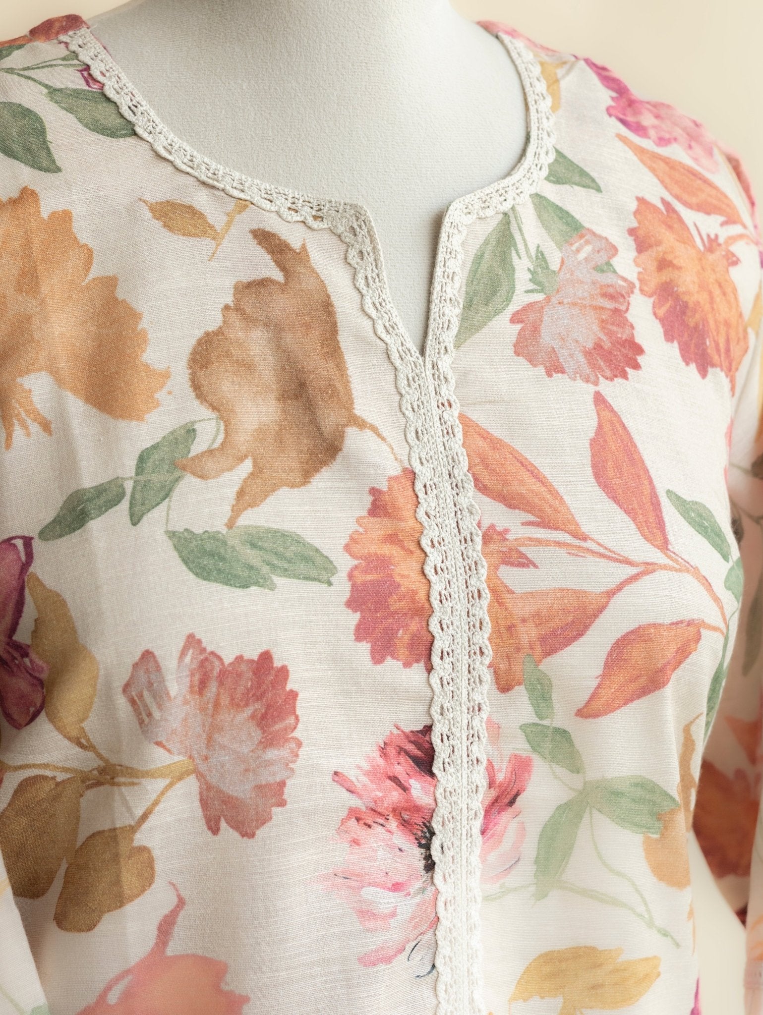 Amira Cotton Linen Digital Print Straight Kurta - AINA