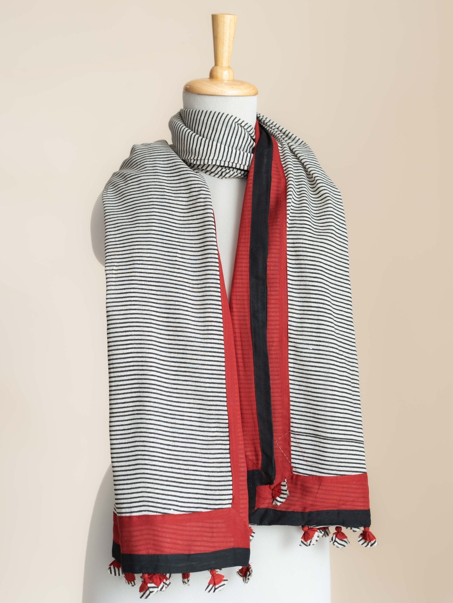 Anekha Cotton Block Printed Dupatta - AINA