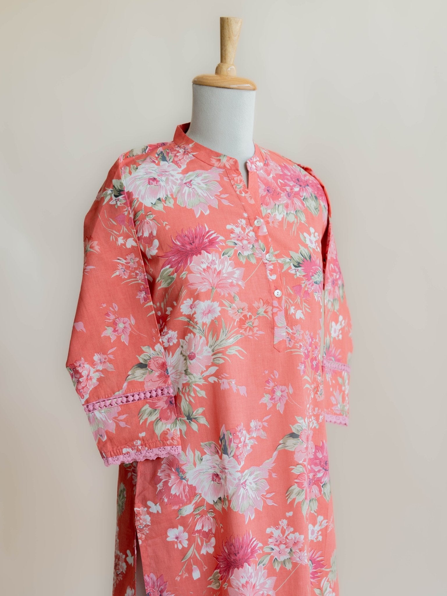 Anila Cotton Printed Straight Kurta - AINA