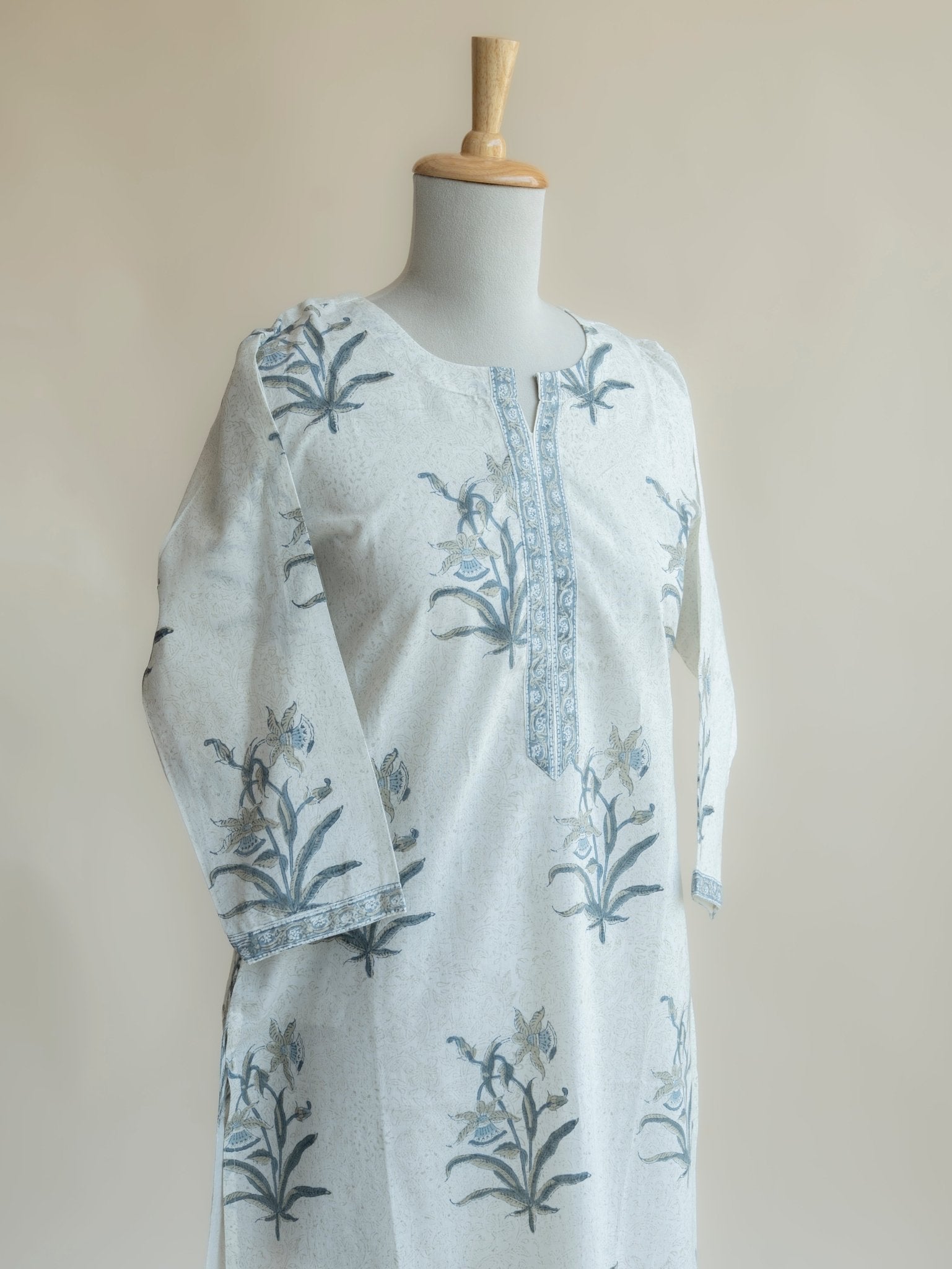 Anu Cotton Block Printed Straight Kurta - AINA