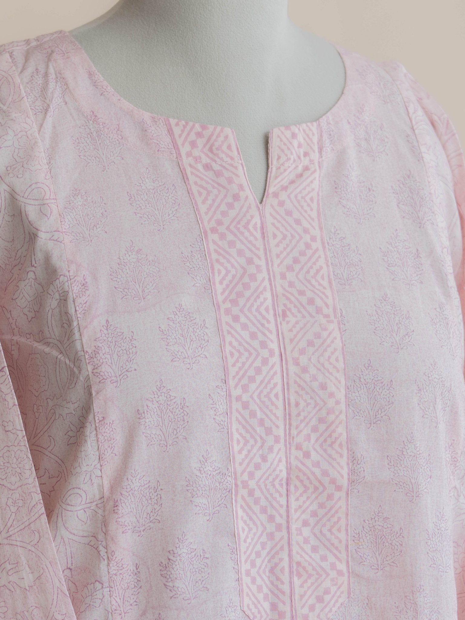 Anugraha Cotton Block Printed Straight Kurta - AINA
