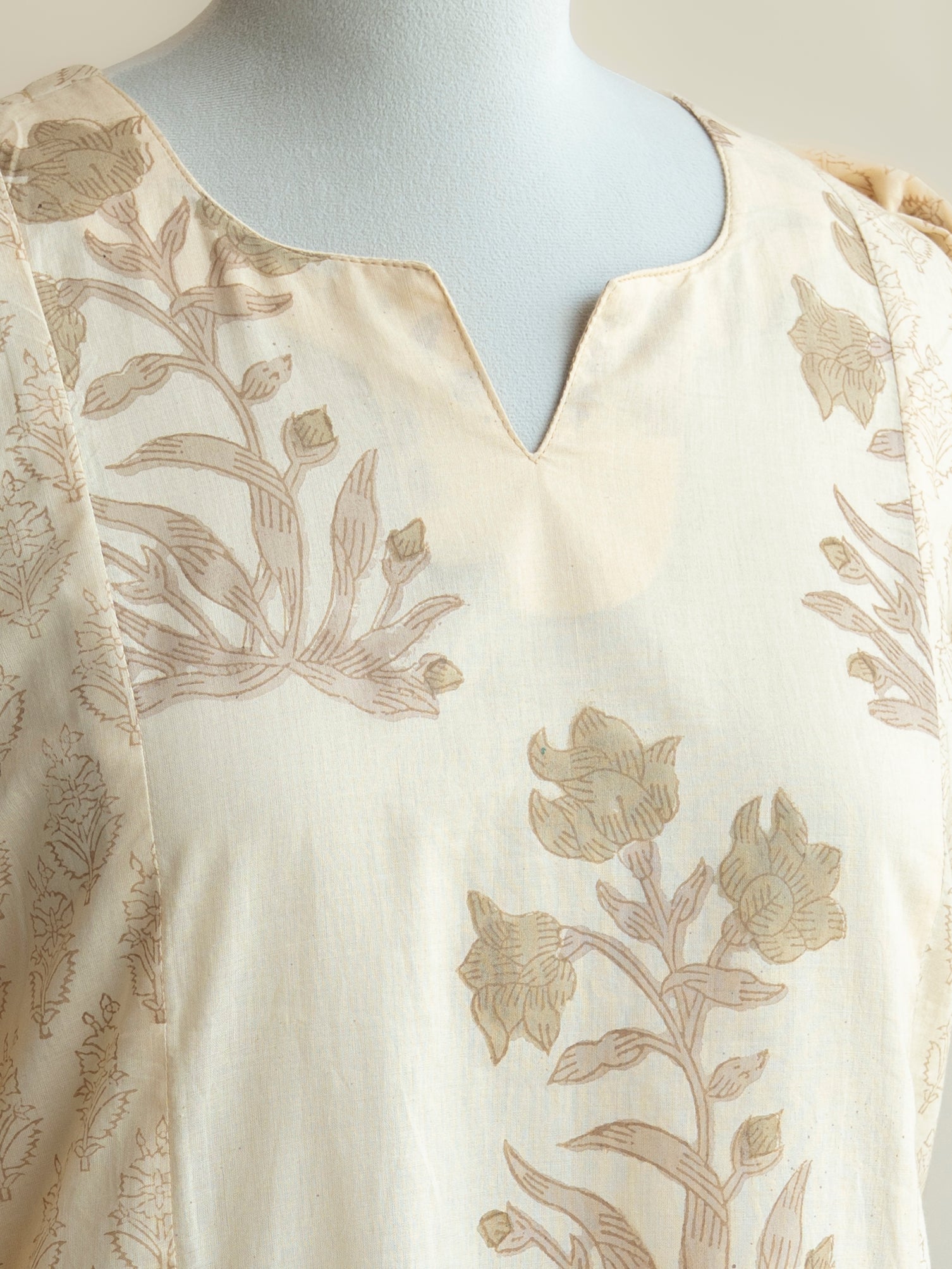 Anvi Cotton Block Printed Straight Kurta - AINA