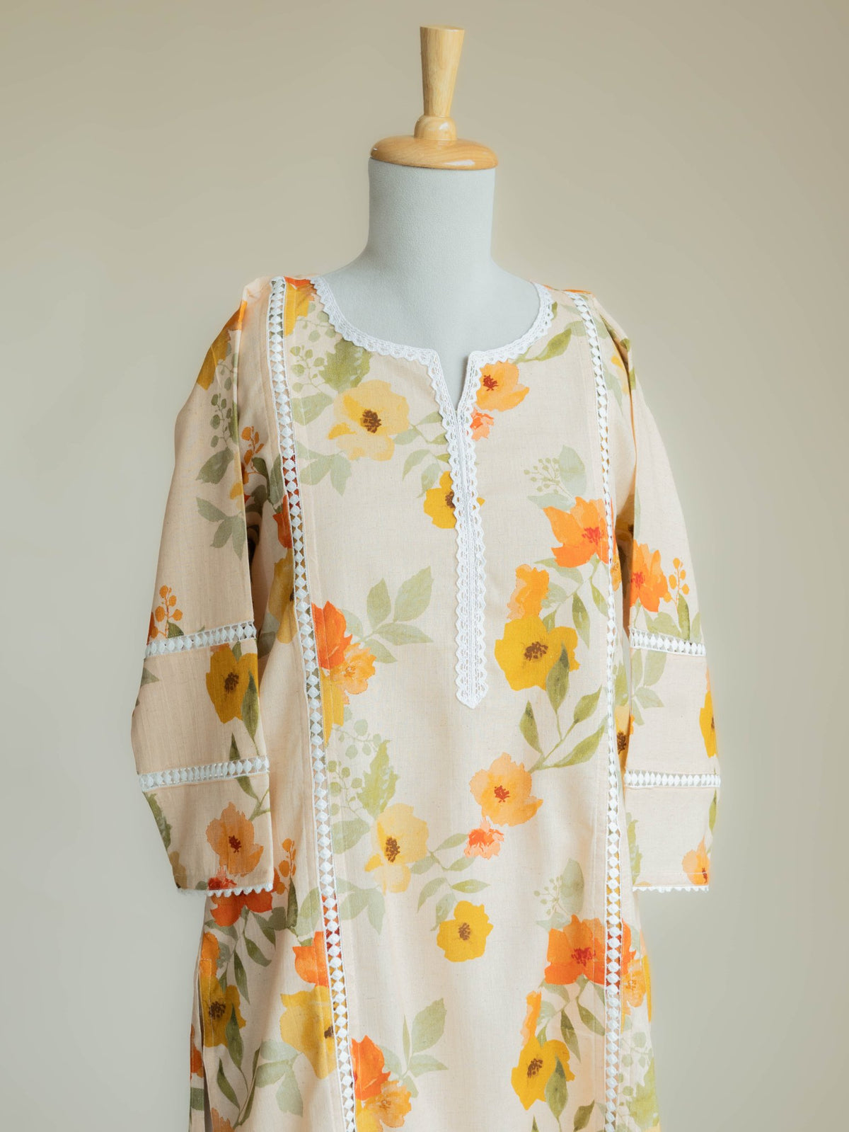 Aradhya Cotton Digital Printed Straight Kurta - AINA