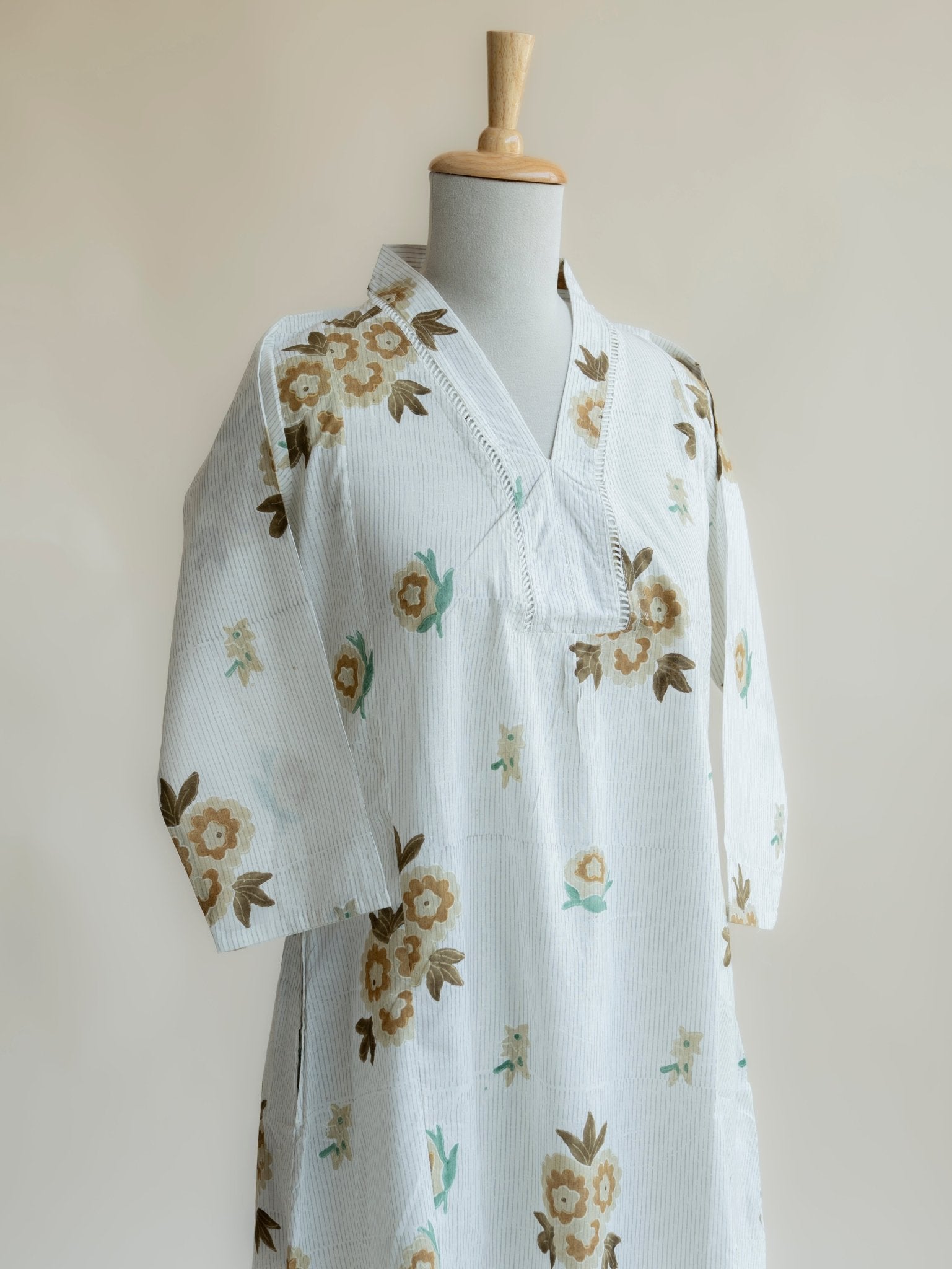 Aslah Cotton Block Printed A - Line Kurta - AINA