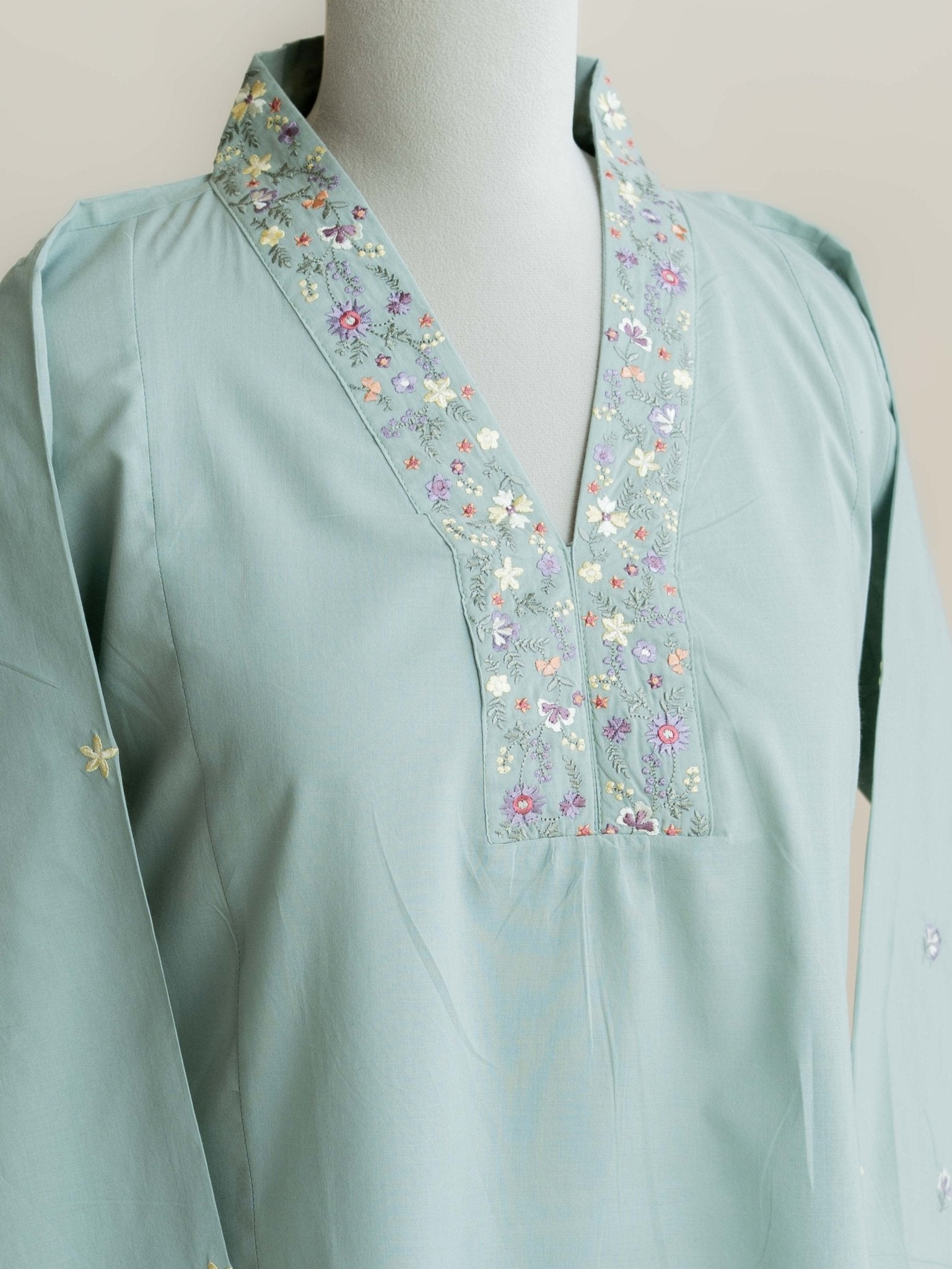 Avmi Cotton Embroidered A-Line Kurta