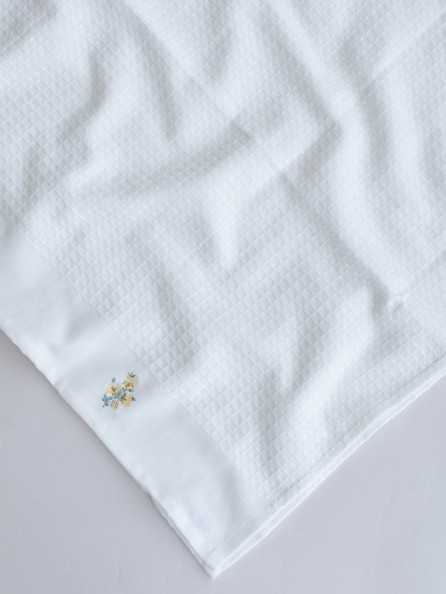 Cotton Embroidered Bath Towel - AINA