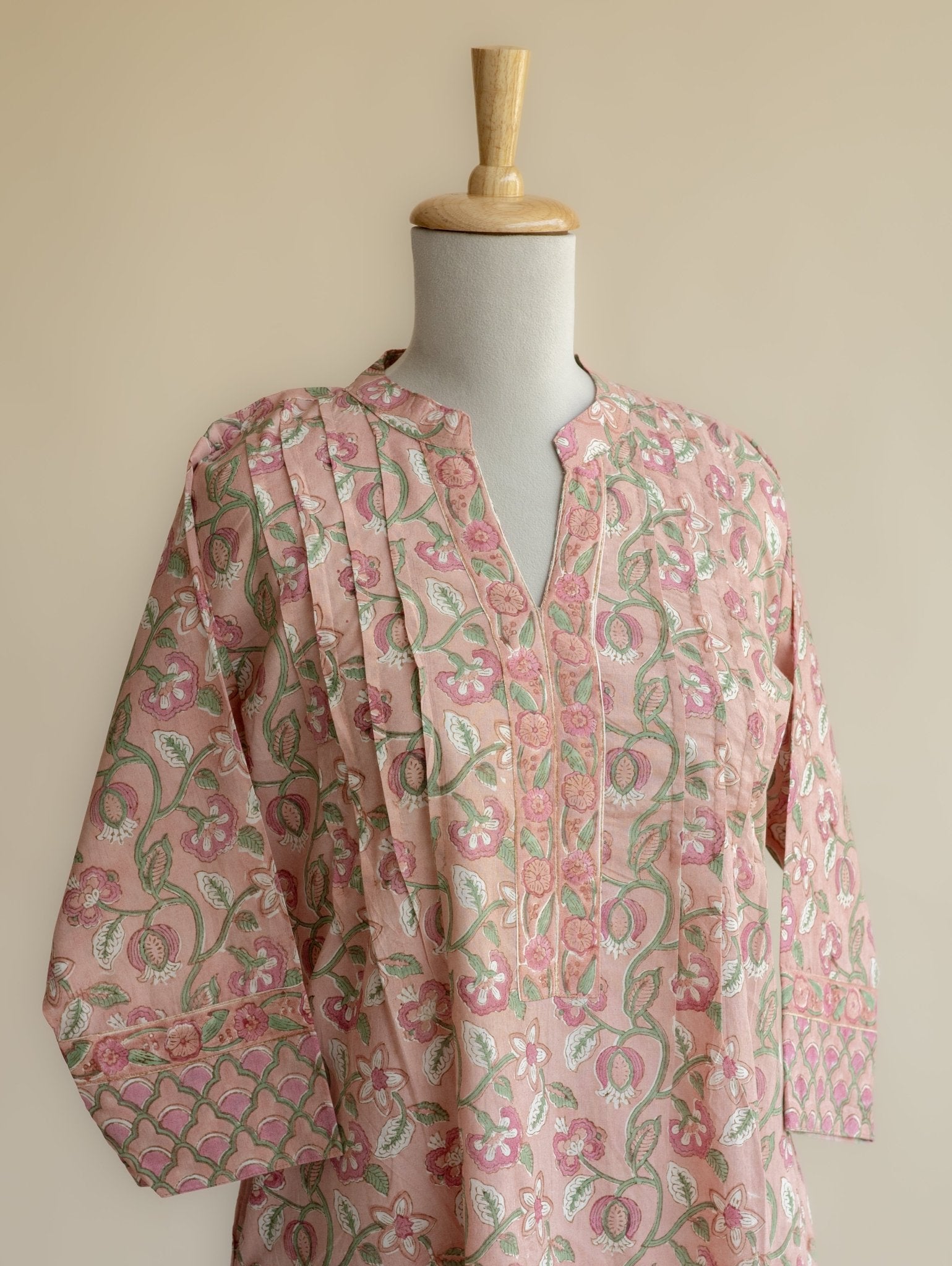 Daniya Cotton Block Printed Straight Kurta - AINA