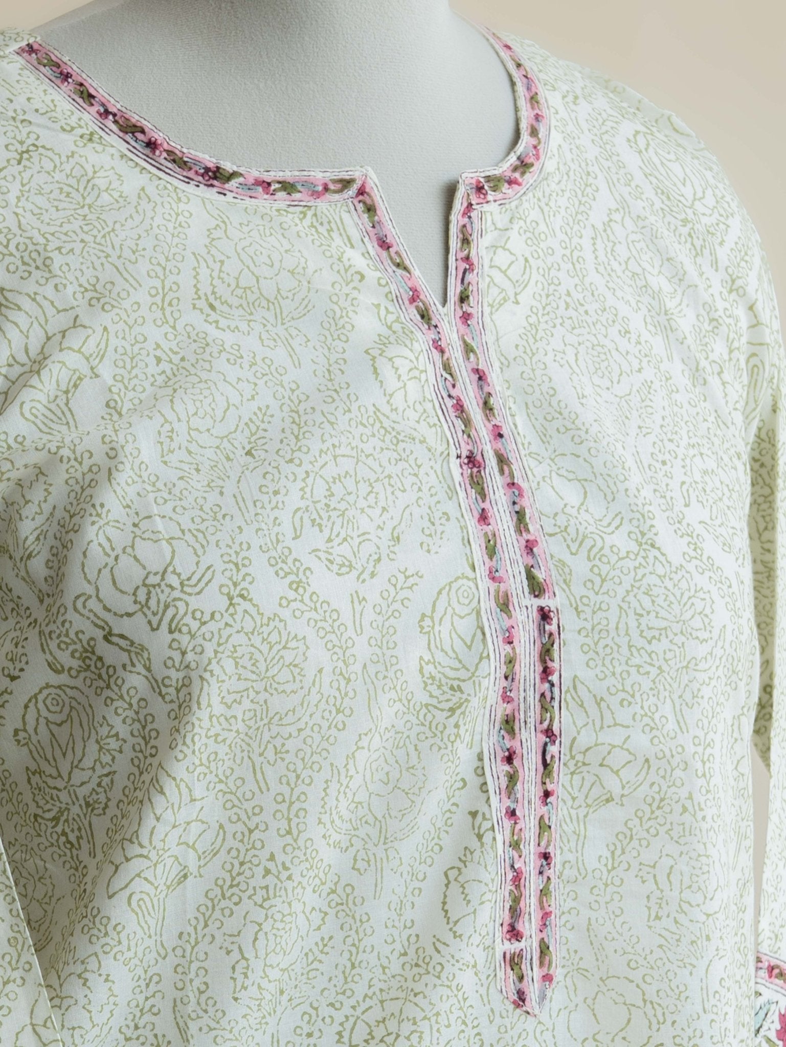 Darshi Cotton Block Printed Straight Kurta - AINA