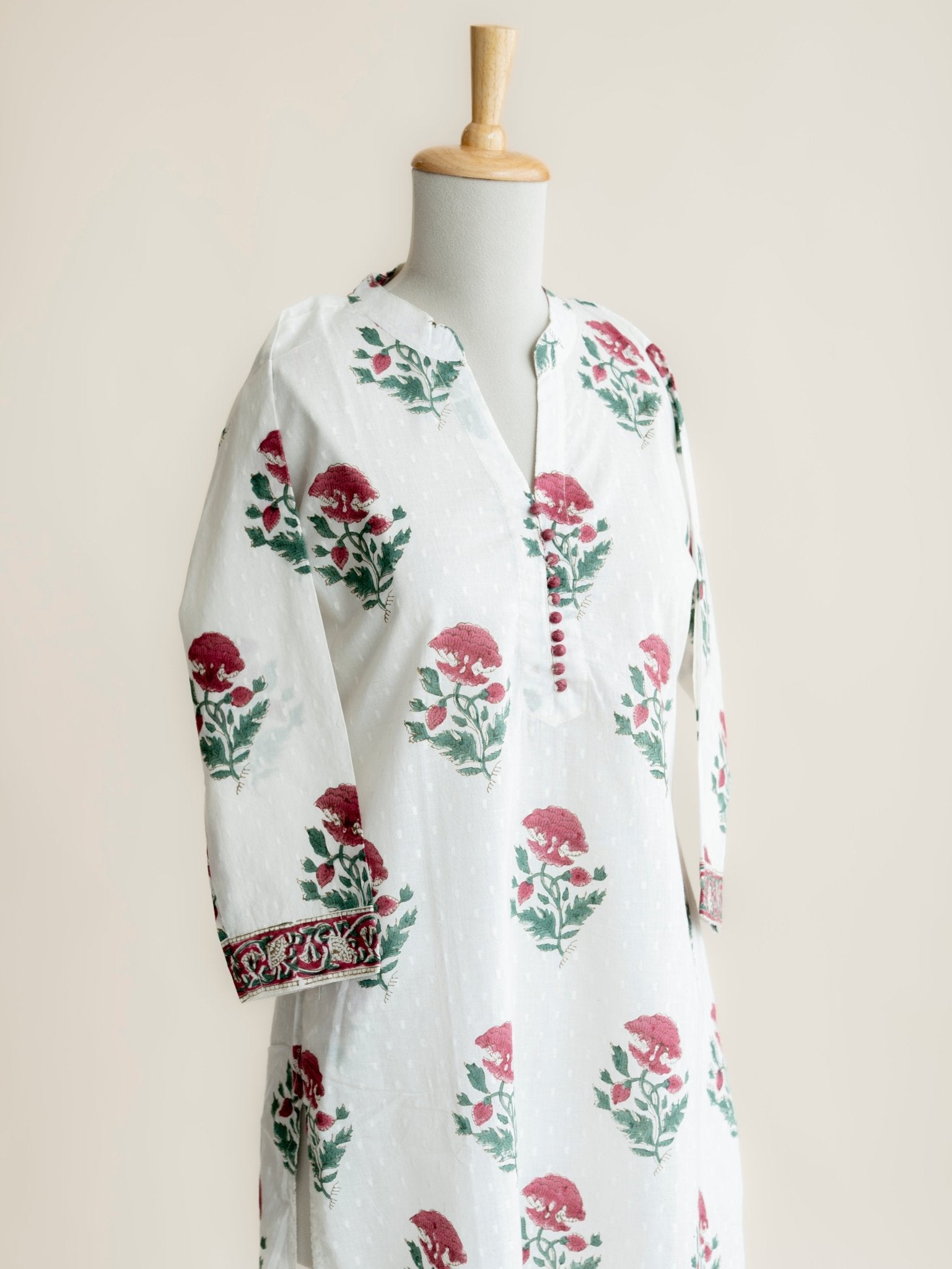 Darshi Cotton Dobby Block Printed Straight Kurta - AINA
