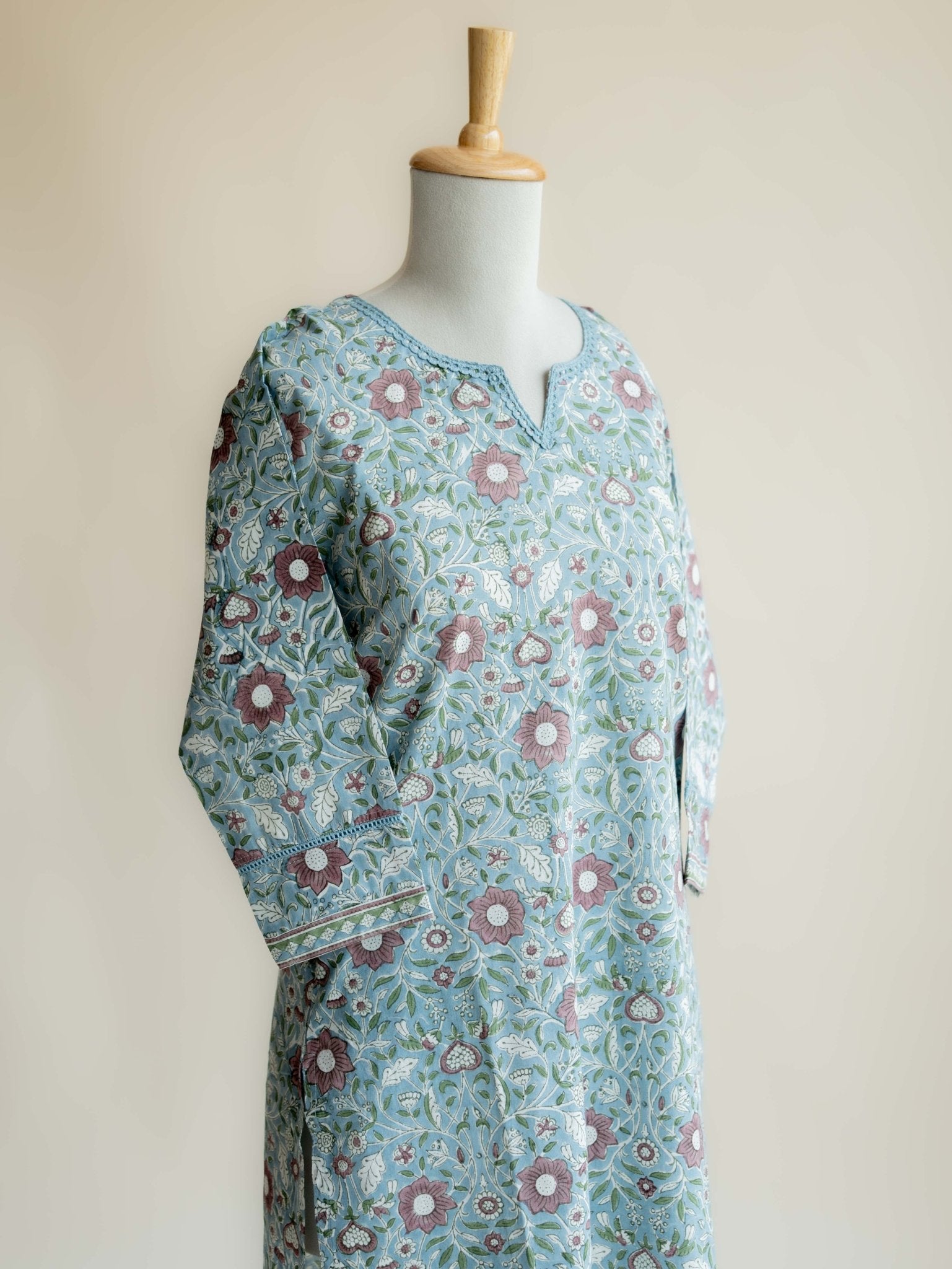Fanah Cotton Block Printed Straight Kurta - AINA