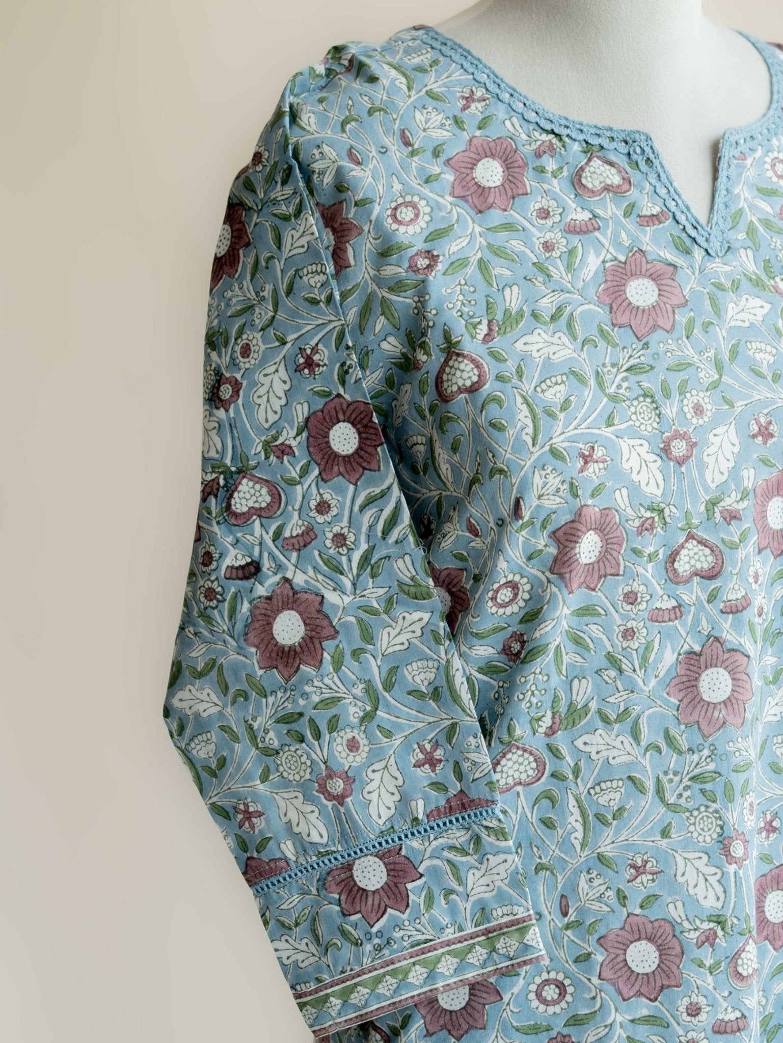 Fanah Cotton Block Printed Straight Kurta - AINA