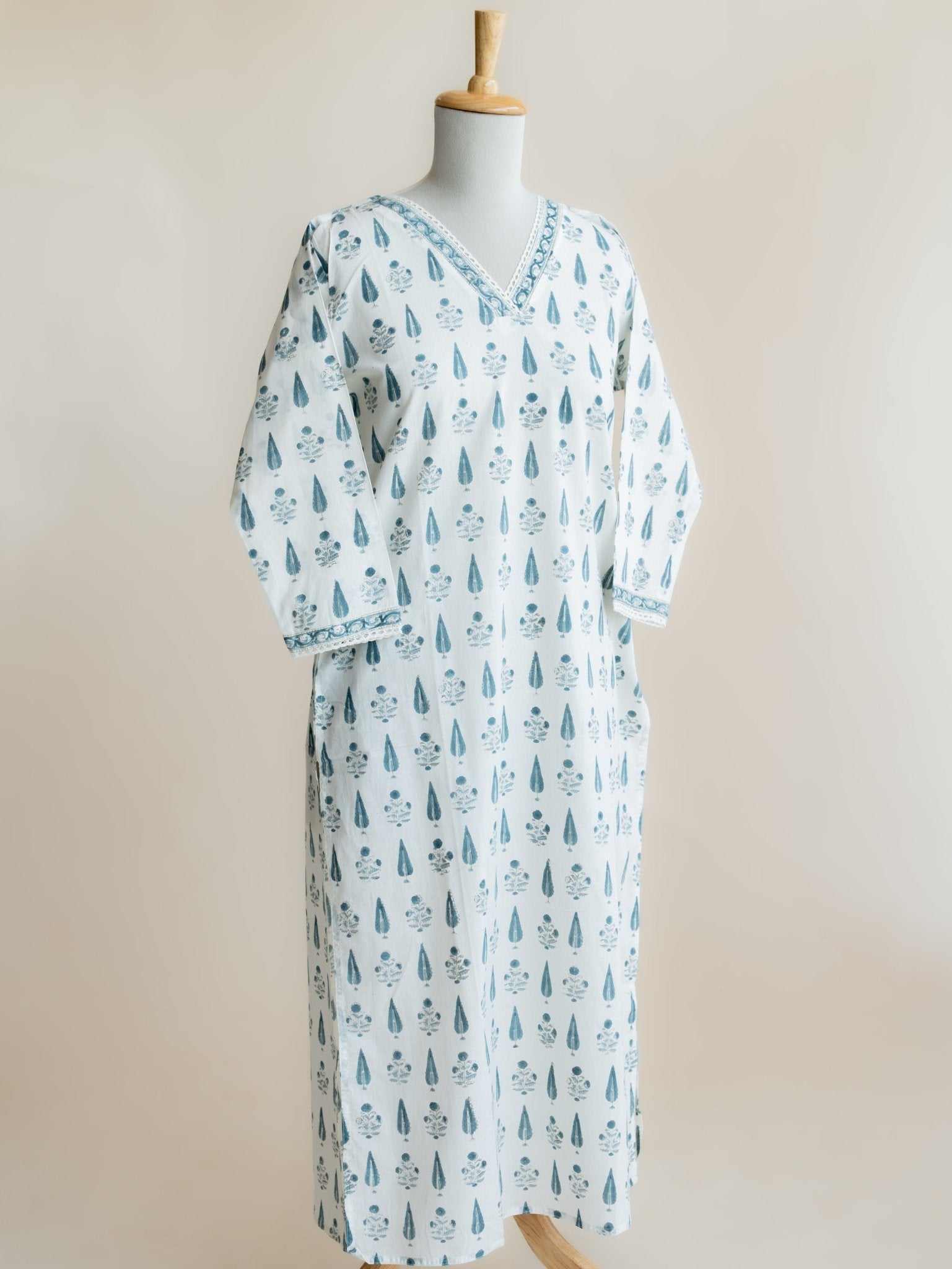 Faria Cotton Block Printed Straight Kurta - AINA