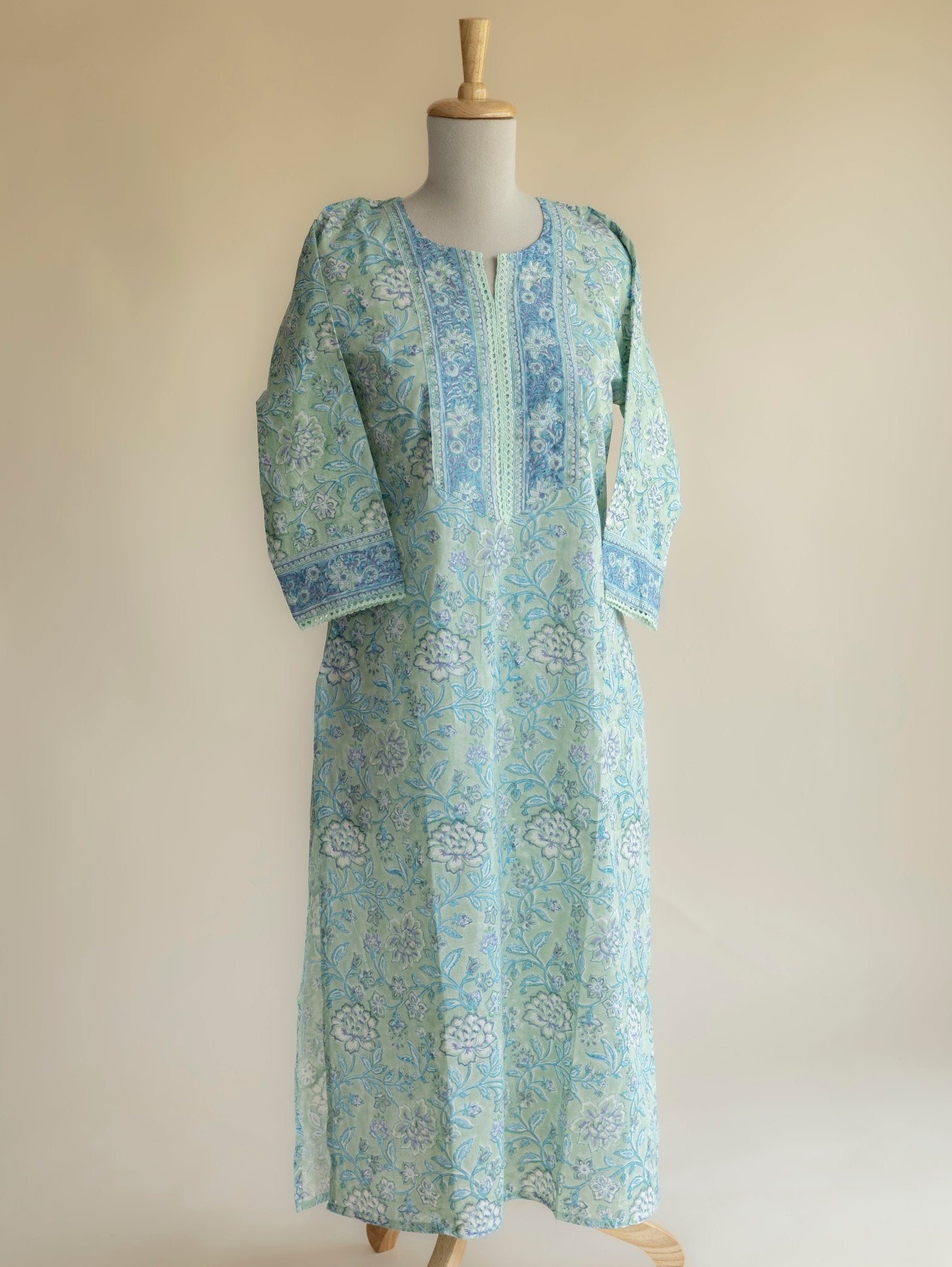 Febin Cotton Block Printed Straight Kurta - AINA