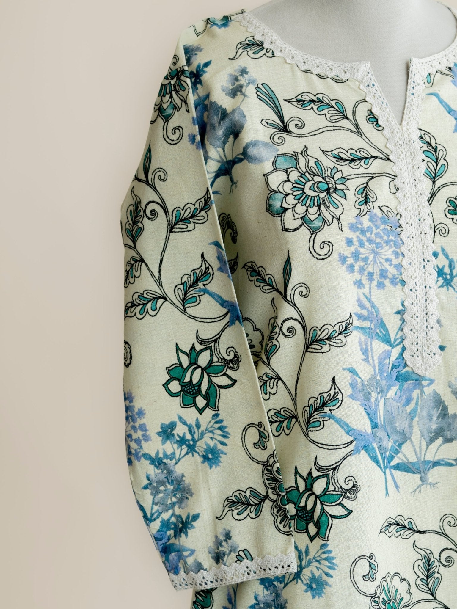 Haleena Cotton Block Printed Straight Kurta - AINA
