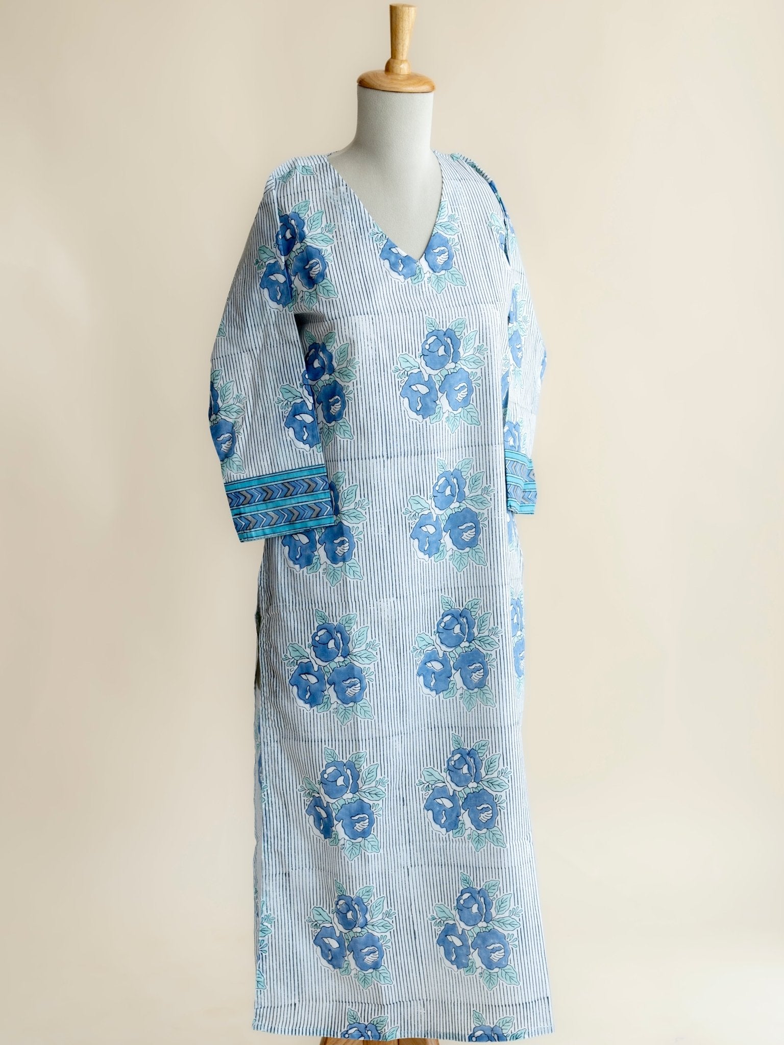 Katha Cotton Block Printed Straight Kurta - AINA