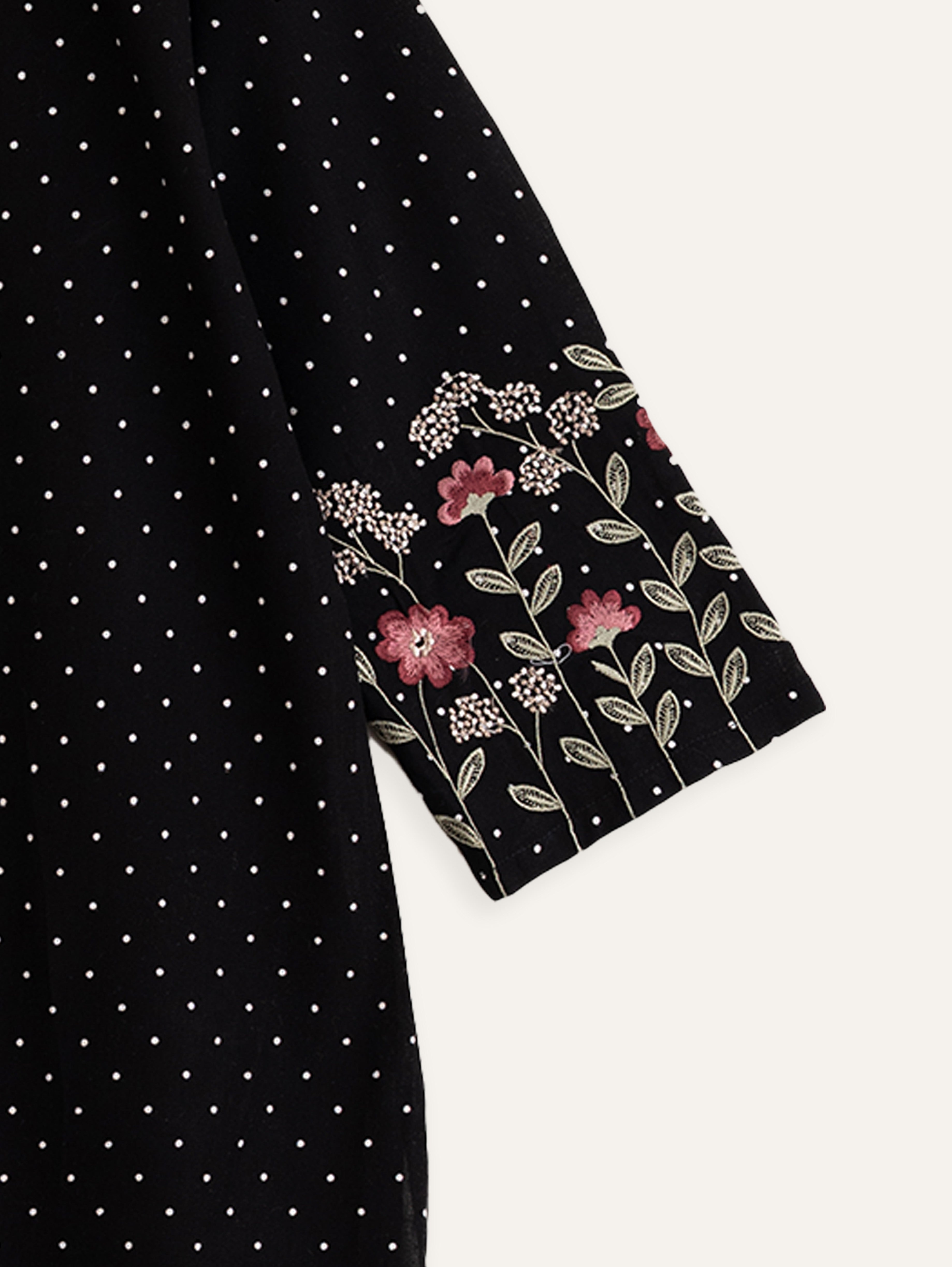 Aslah Cotton Flax Embroidered Straight Kurta