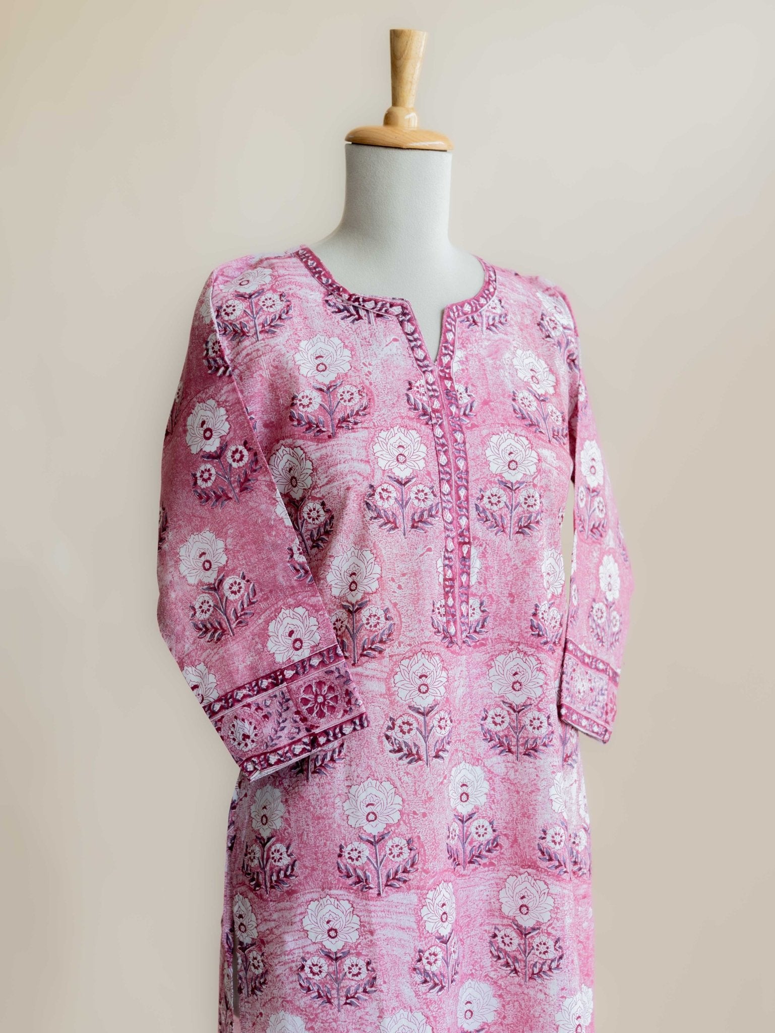 Meenal Cotton Block Printed Straight Kurta - AINA