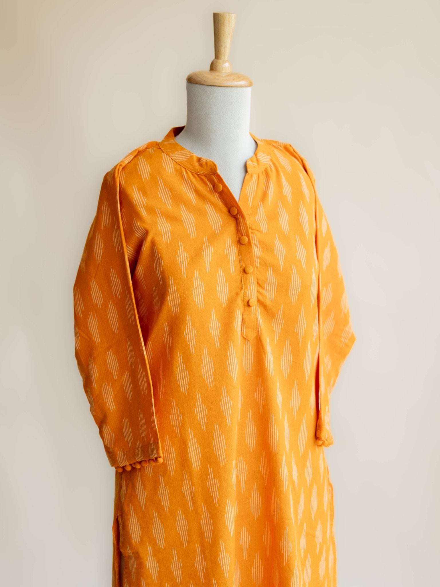 Mita Cotton Dobby Straight Kurta - AINA