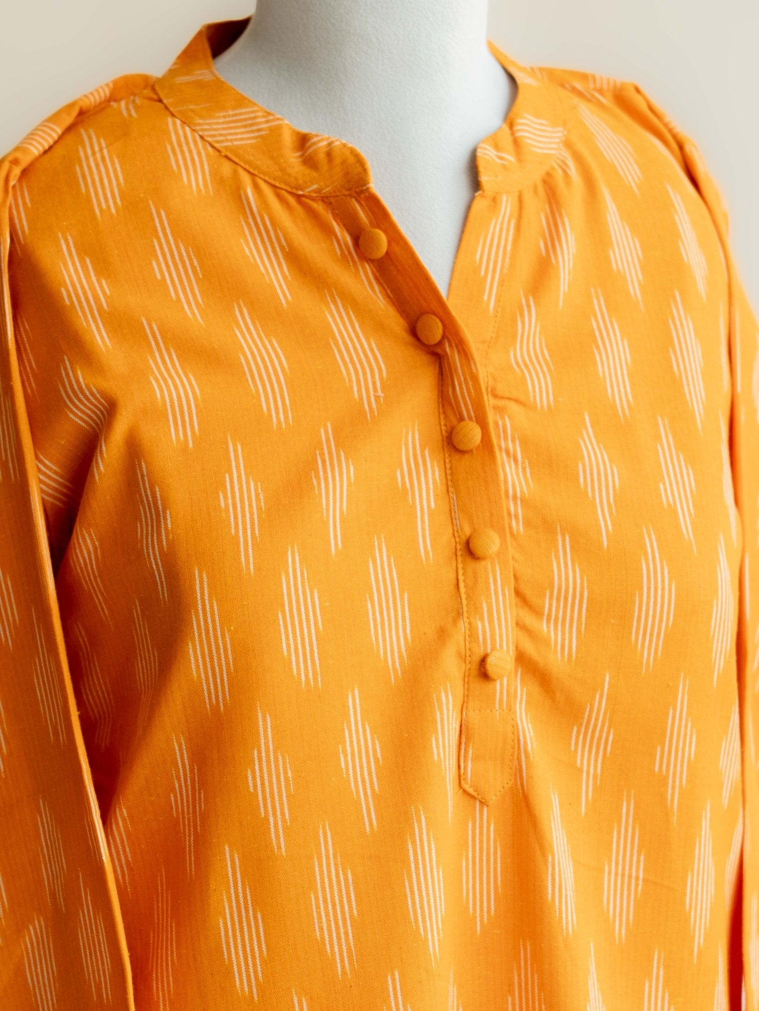 Mita Cotton Dobby Straight Kurta - AINA
