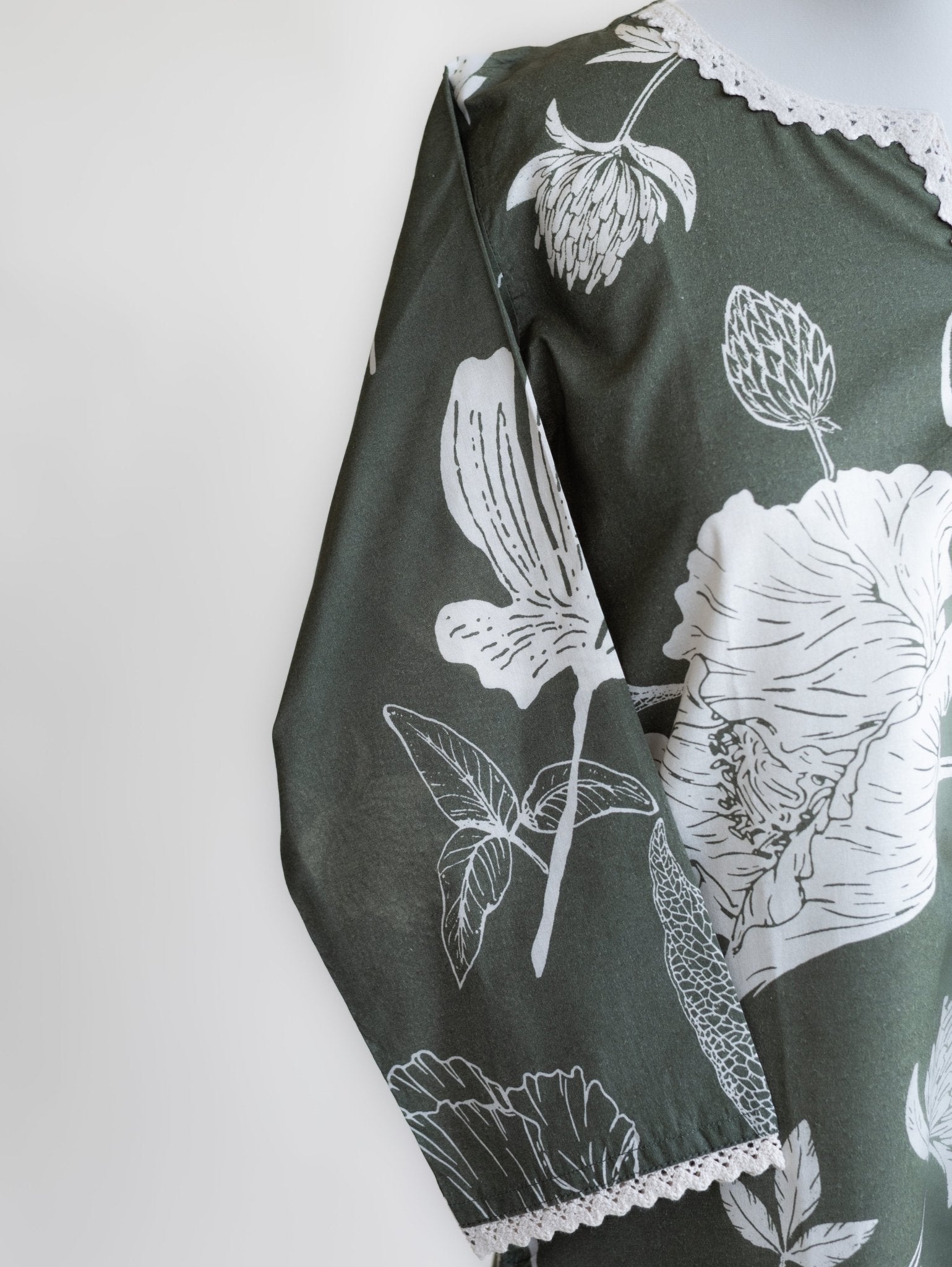 Muskan Cotton Digital Print Straight Kurta - AINA