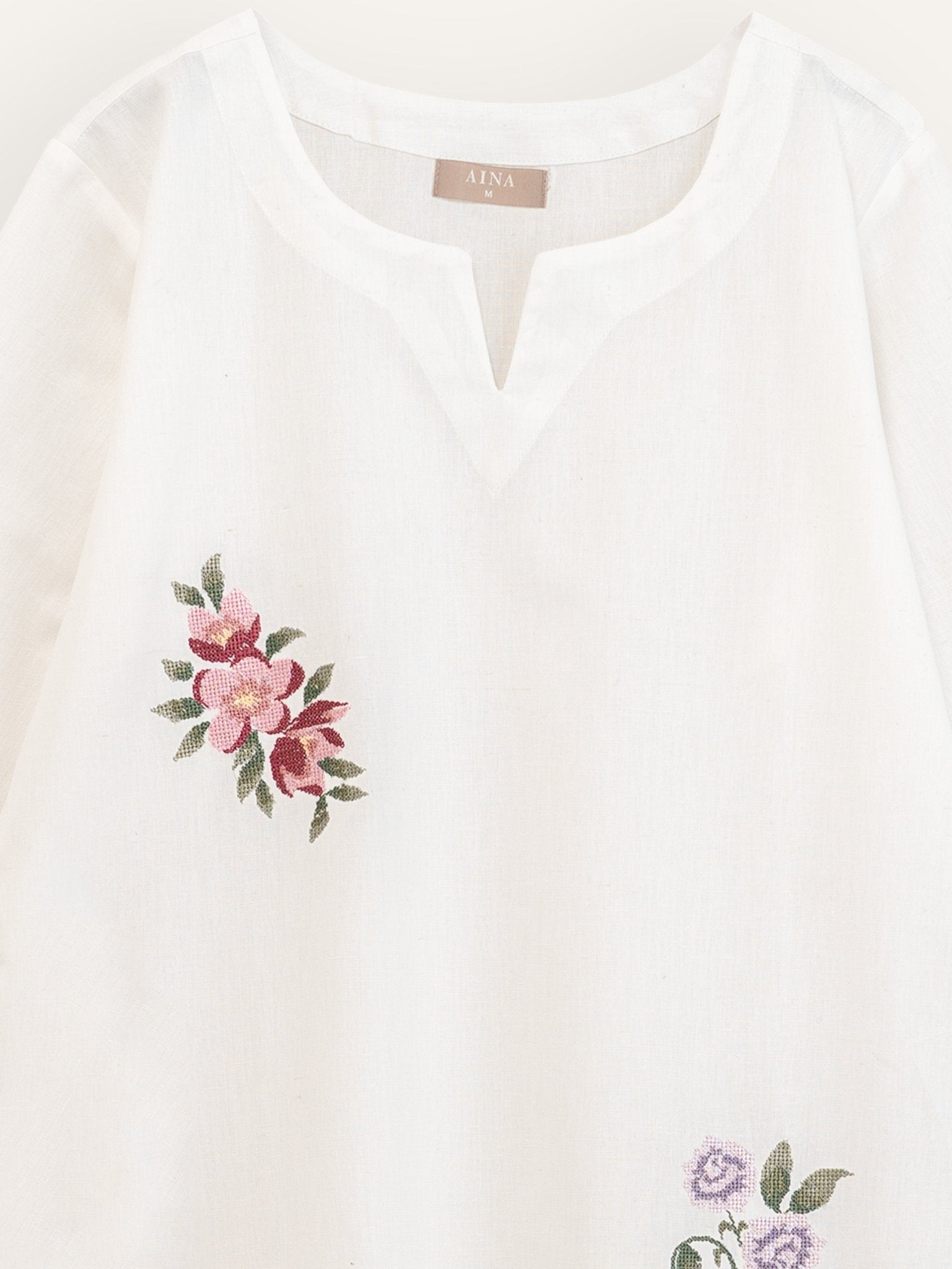 Nabah Cotton Flax Embroidered Straight Kurta - AINA