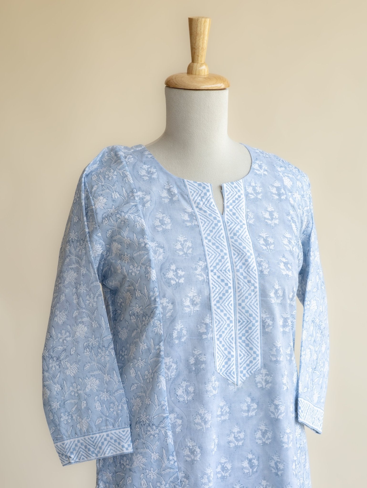 Naiza Cotton Block Printed Straight Kurta - AINA