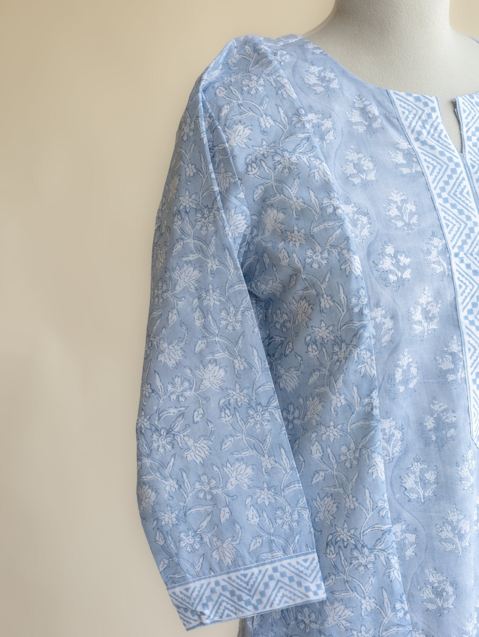 Naiza Cotton Block Printed Straight Kurta - AINA