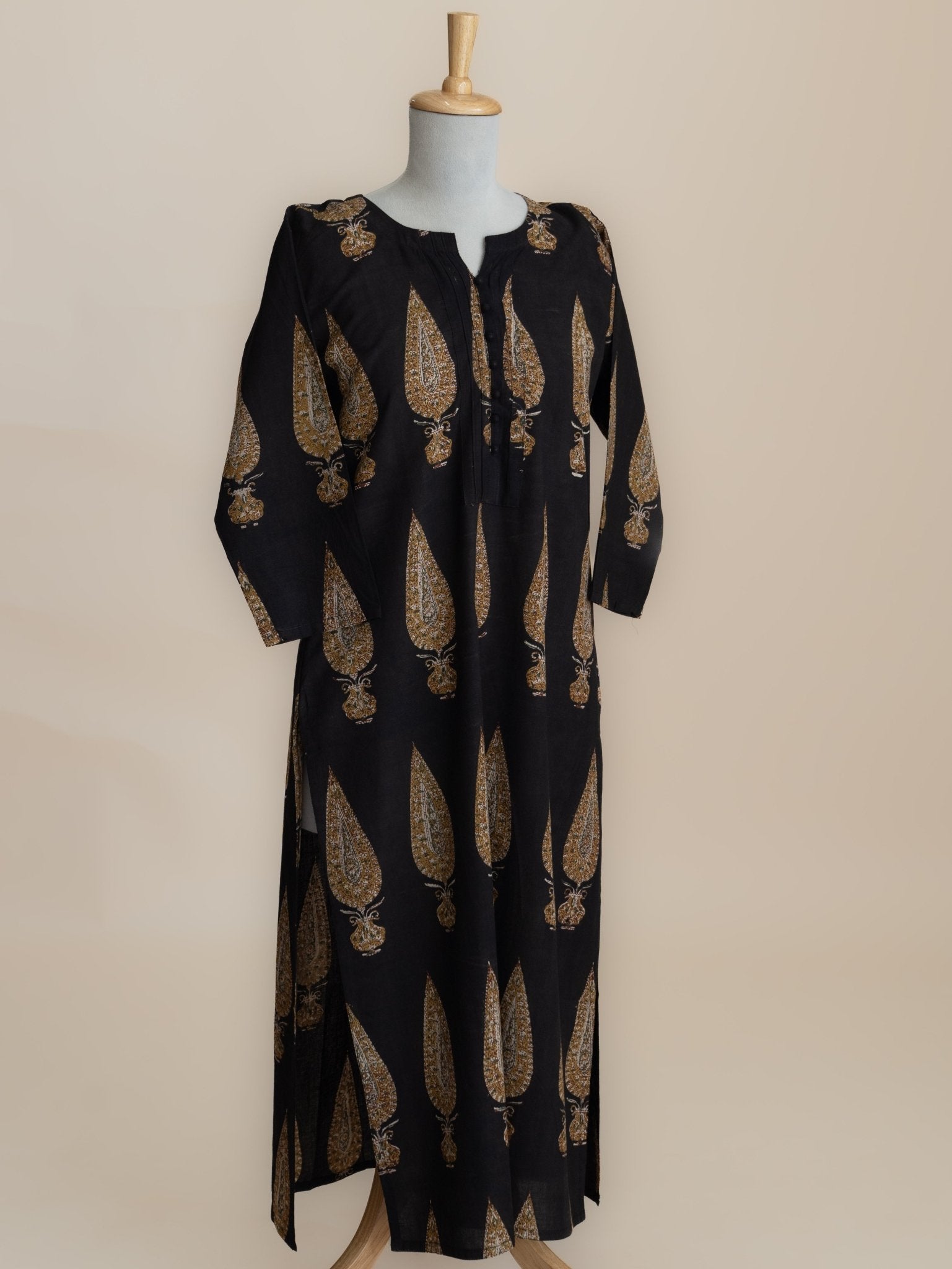 Namiya Cotton Block Printed Straight Kurta - AINA