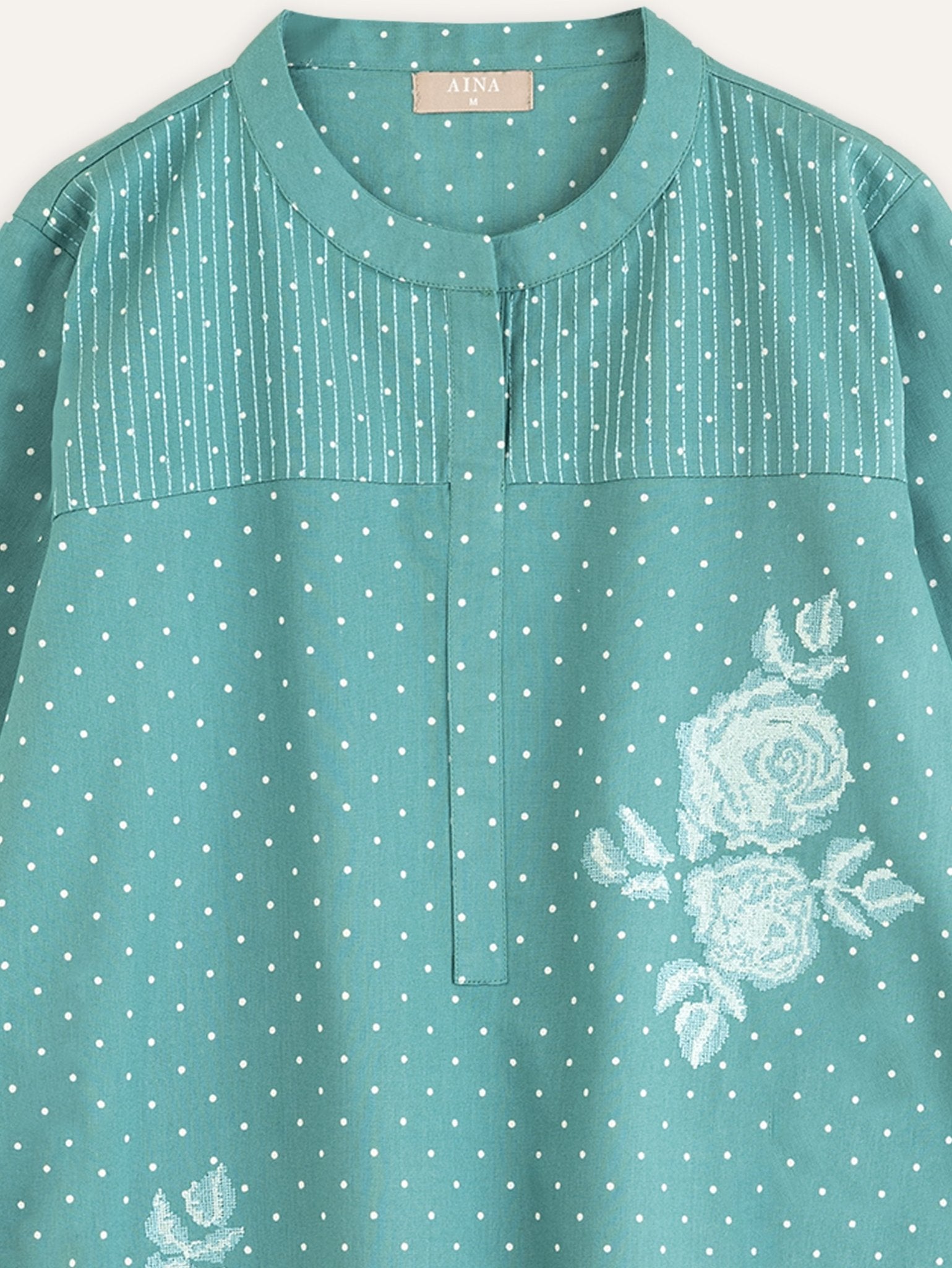 Nausheen Cotton Handloom Embroidered Straight Kurta - AINA