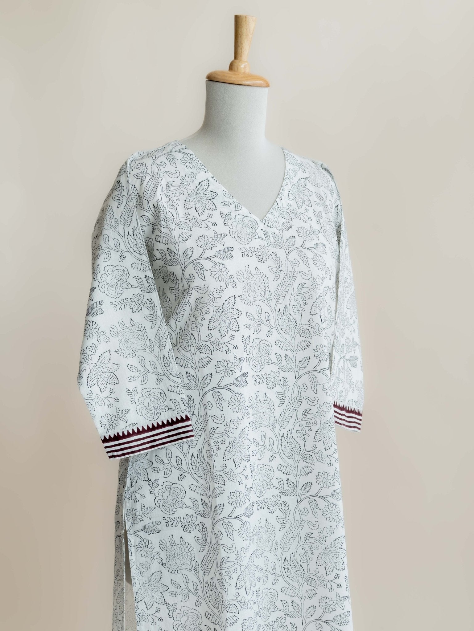 Nishi Cotton Block Printed Straight Kurta - AINA