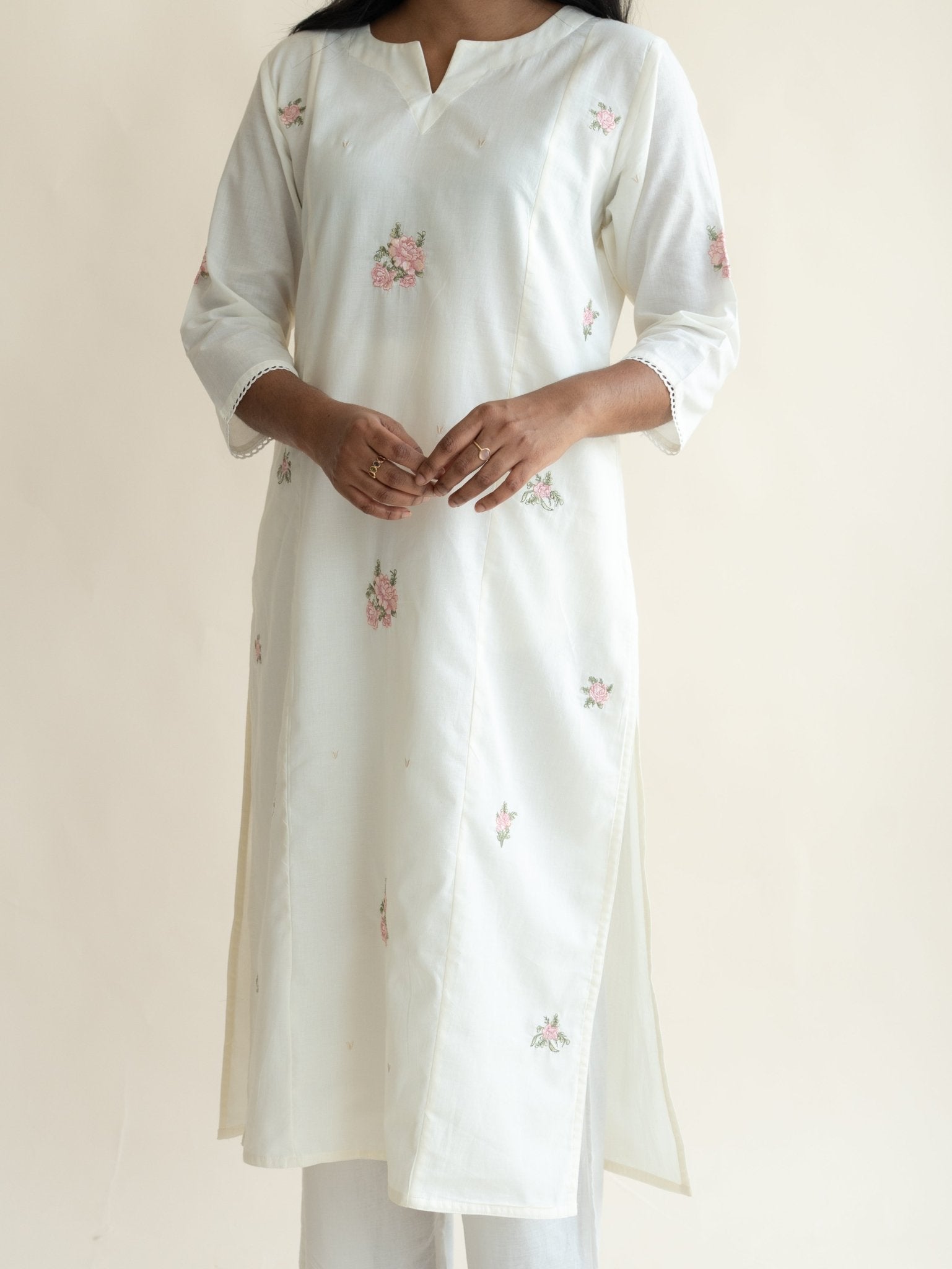 Nivya Cotton Embroidered Straight Kurta (With Lining) - AINA