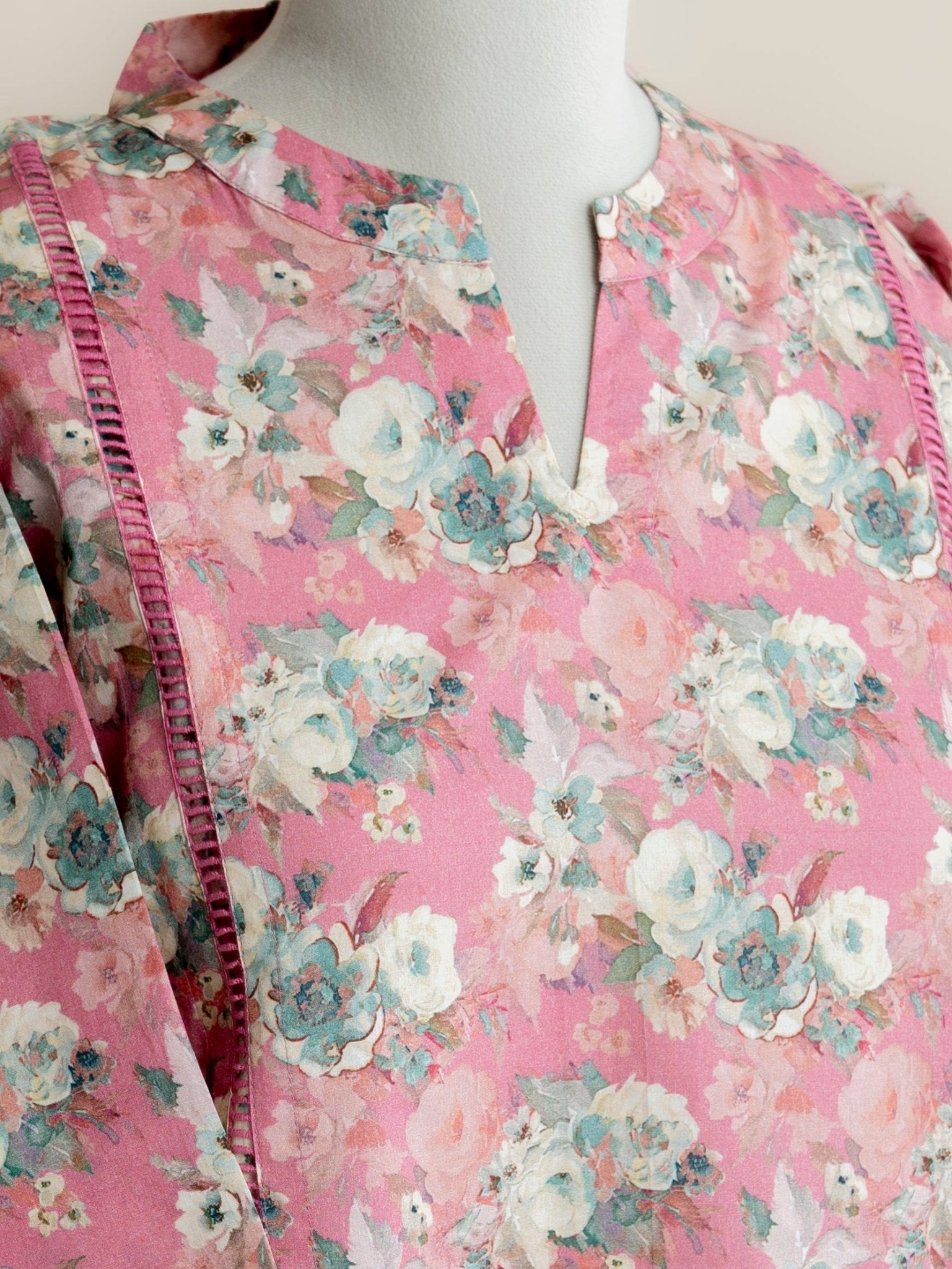 Reet Cotton Digital Print Straight Kurta - AINA