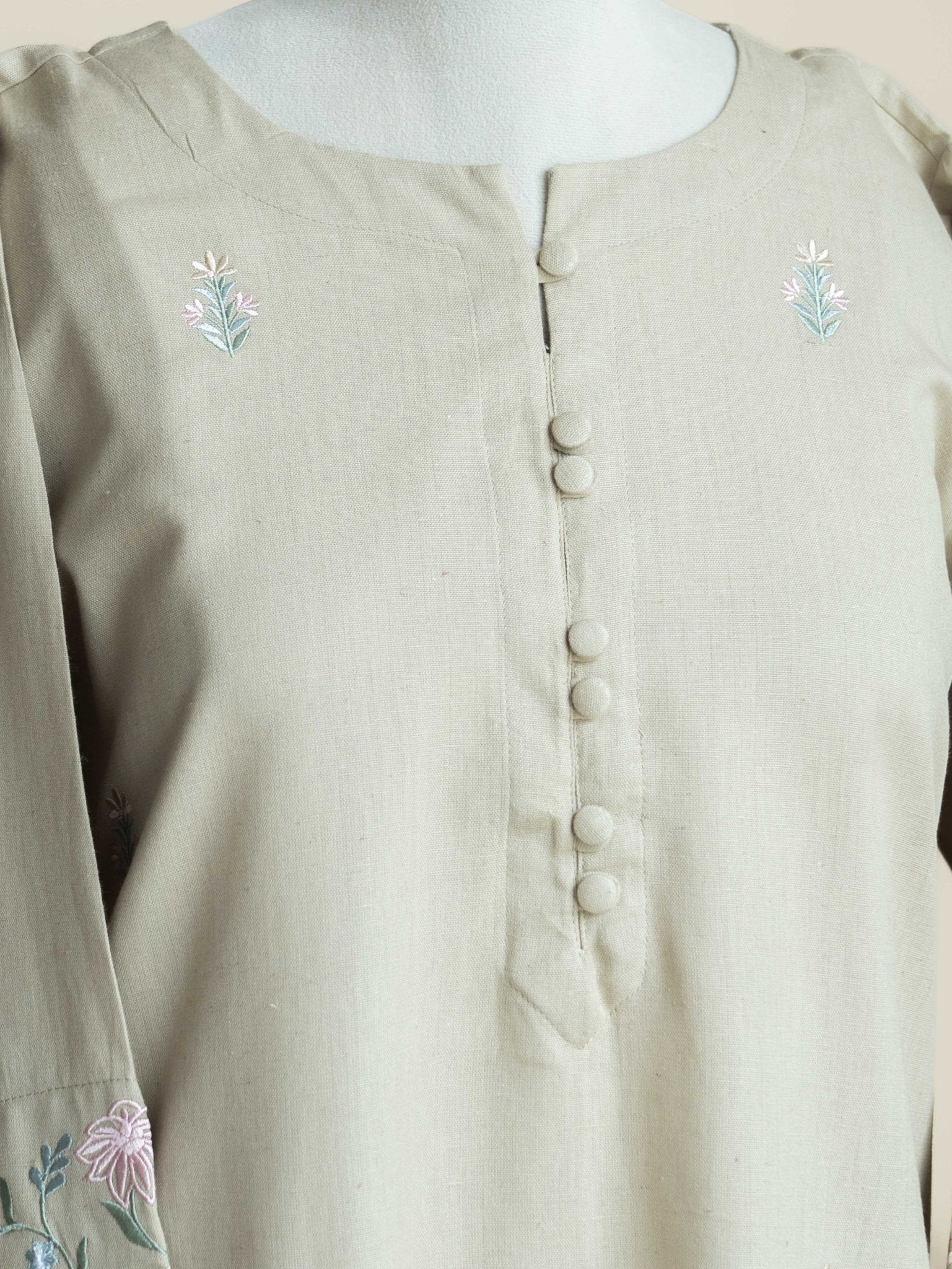 Rumina Cotton Flax Embroidered Straight Kurta - AINA
