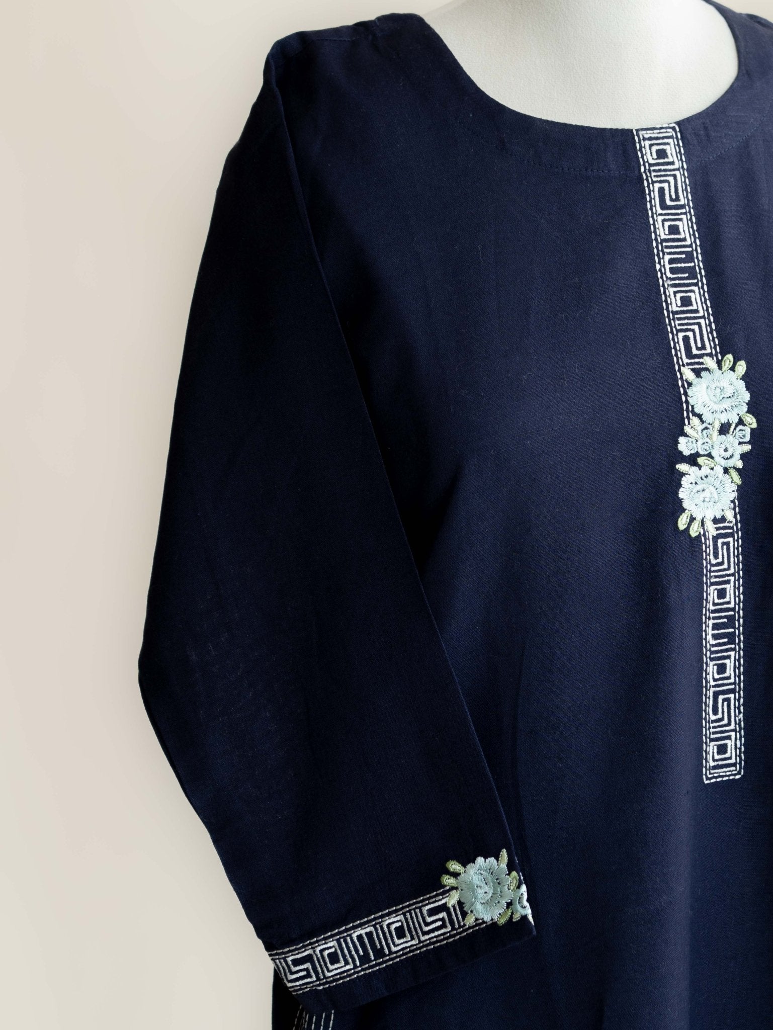 Ryca Cotton Flax Embroidered Straight Kurta - AINA