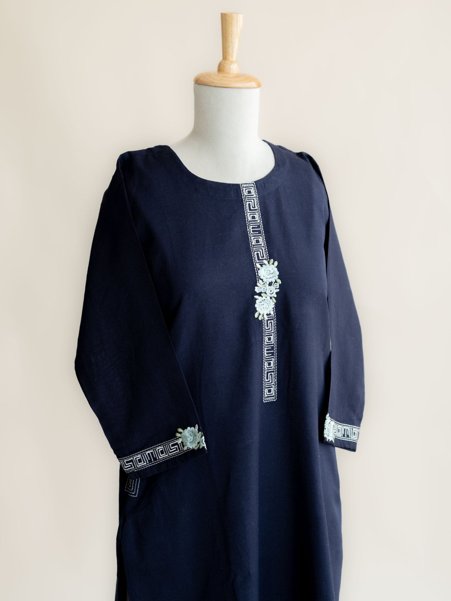 Ryca Cotton Flax Embroidered Straight Kurta - AINA