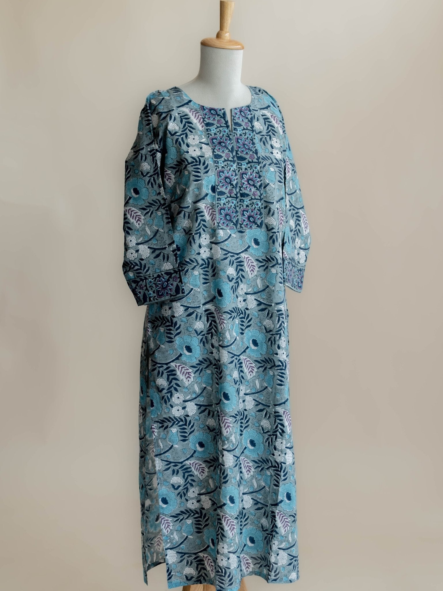 Shamna Cotton Block Printed Straight Kurta - AINA