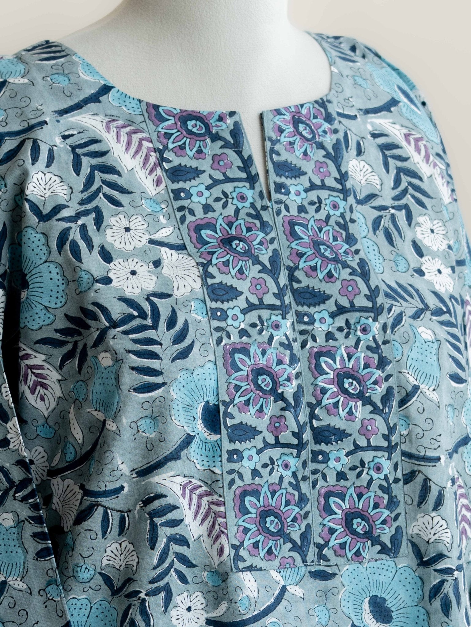 Shamna Cotton Block Printed Straight Kurta - AINA