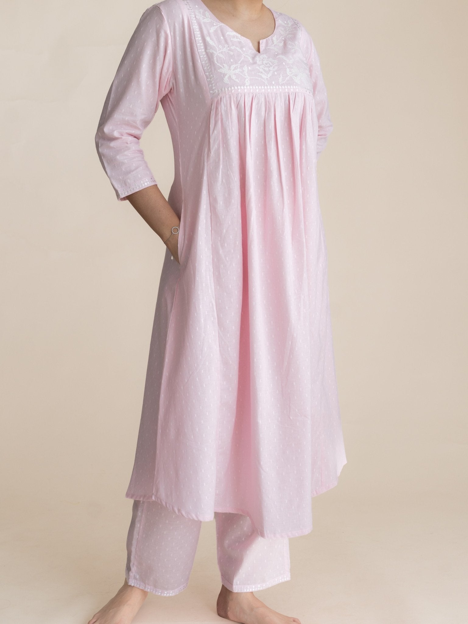 Siyah Cotton Dobby Embroidered A-Line Suit Set - AINA